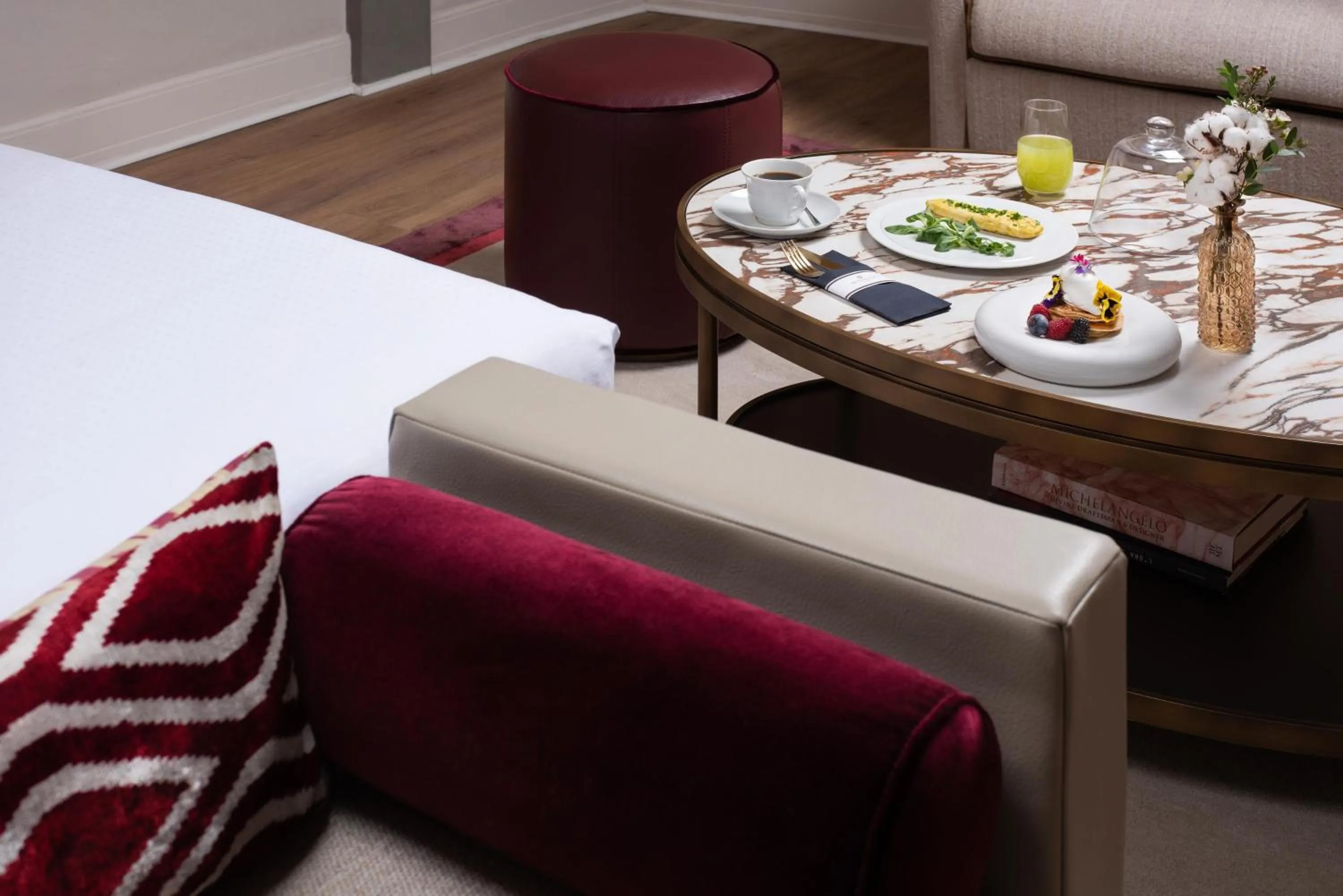 Bedroom, Bed in NH Collection Firenze Porta Rossa