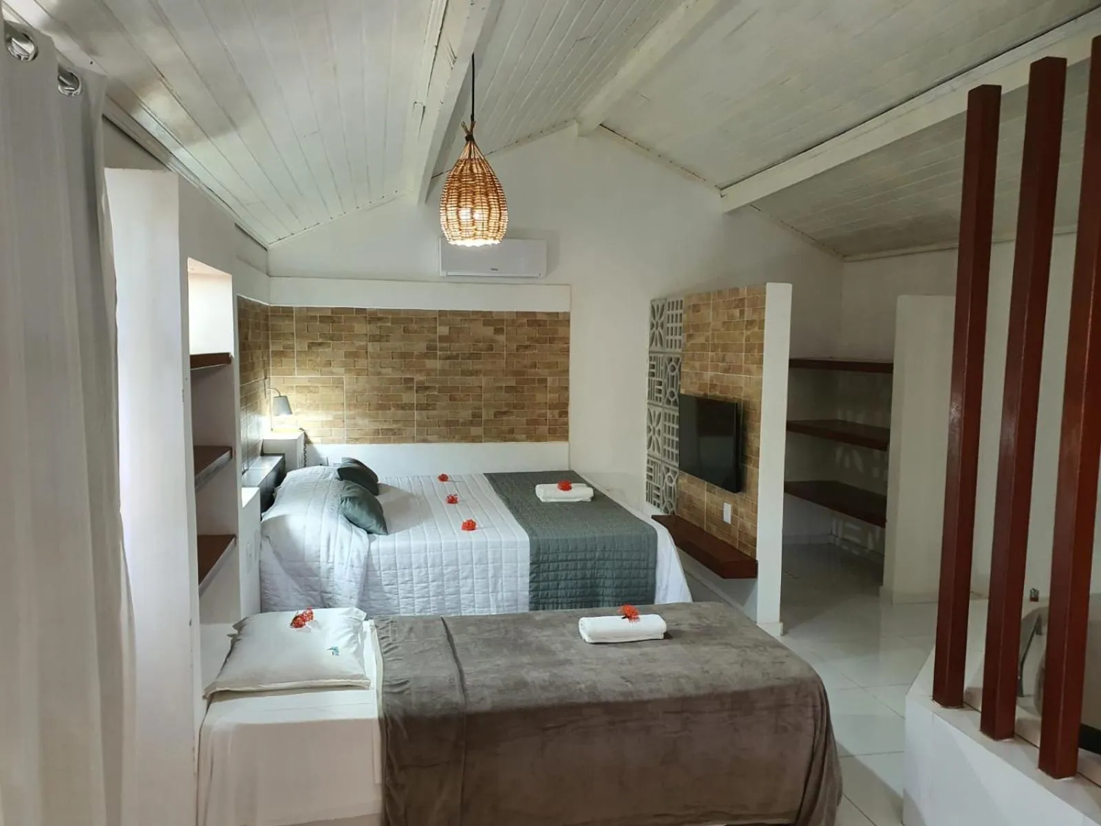 Bed in Hotel Marinas