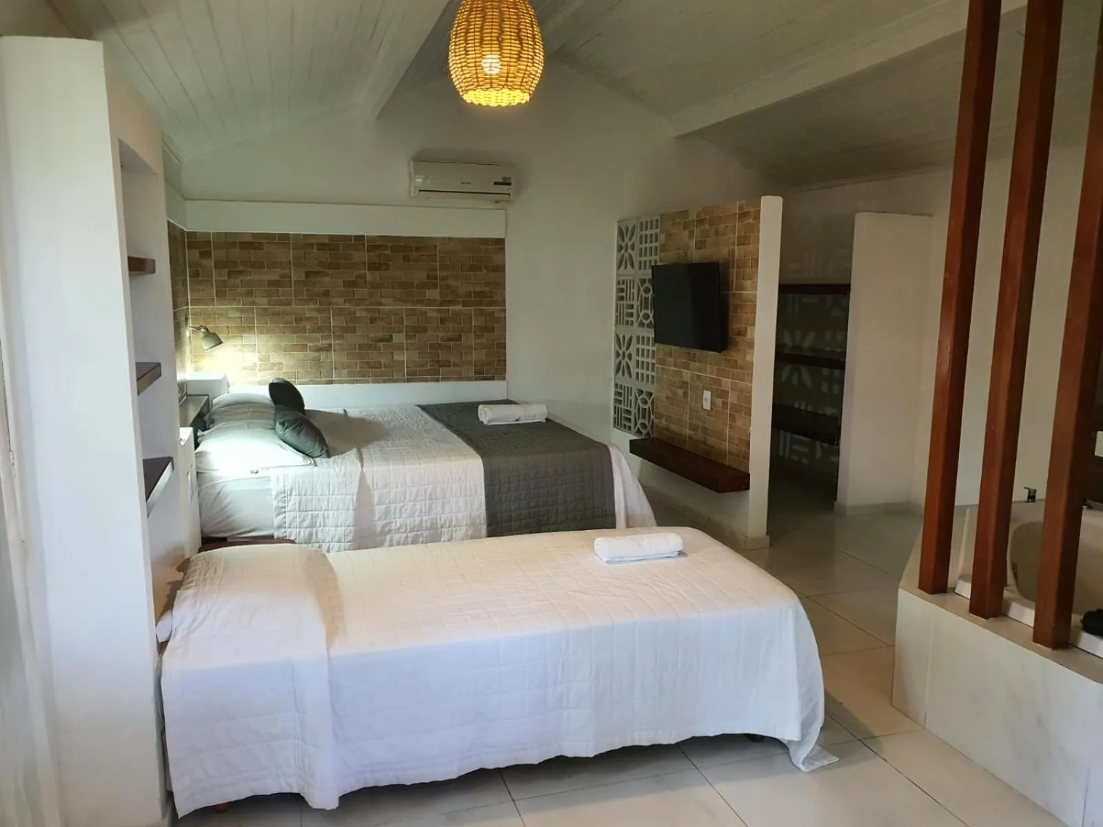 Bed in Hotel Marinas