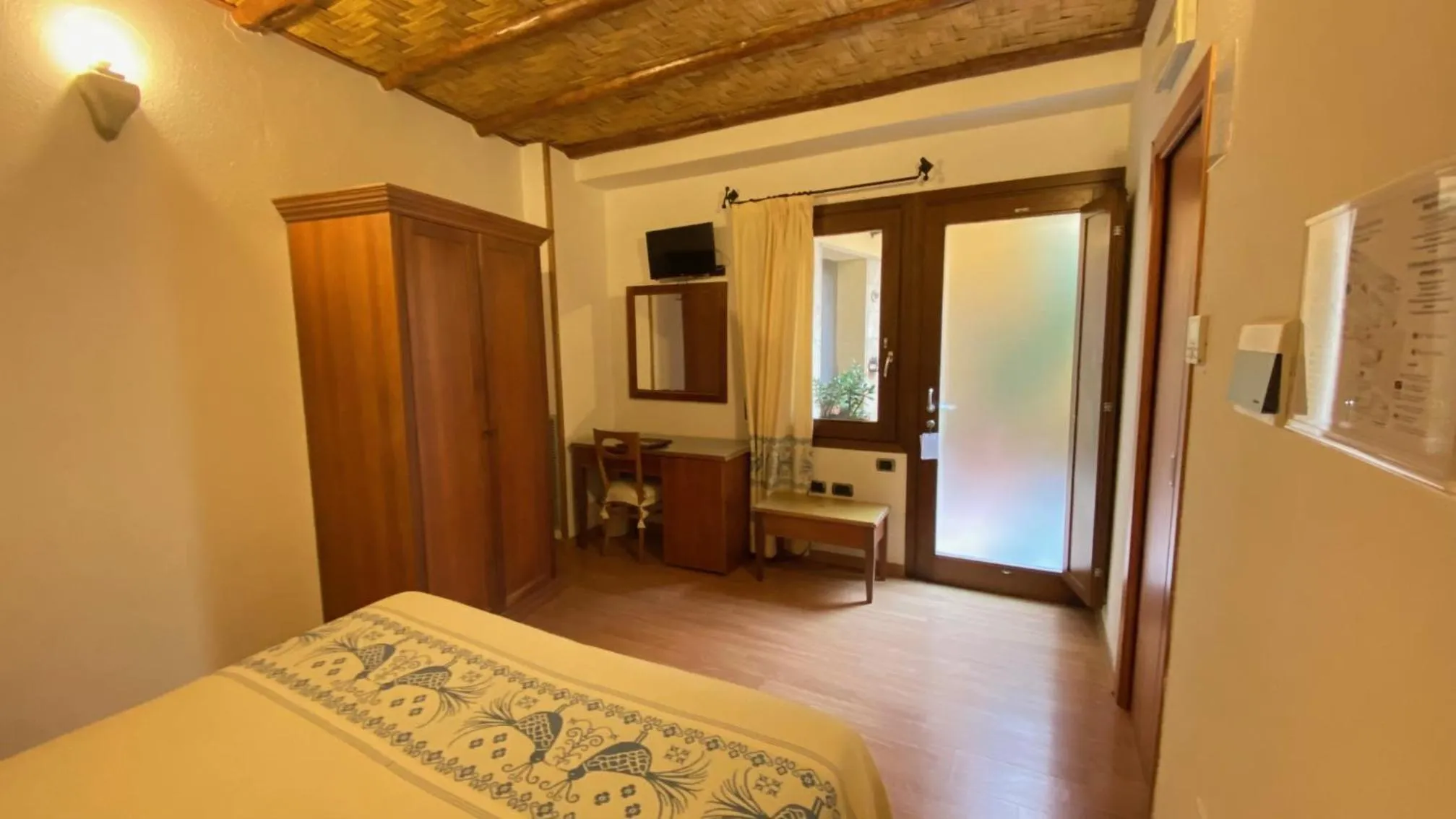 Bed in Hotel Villa Canu