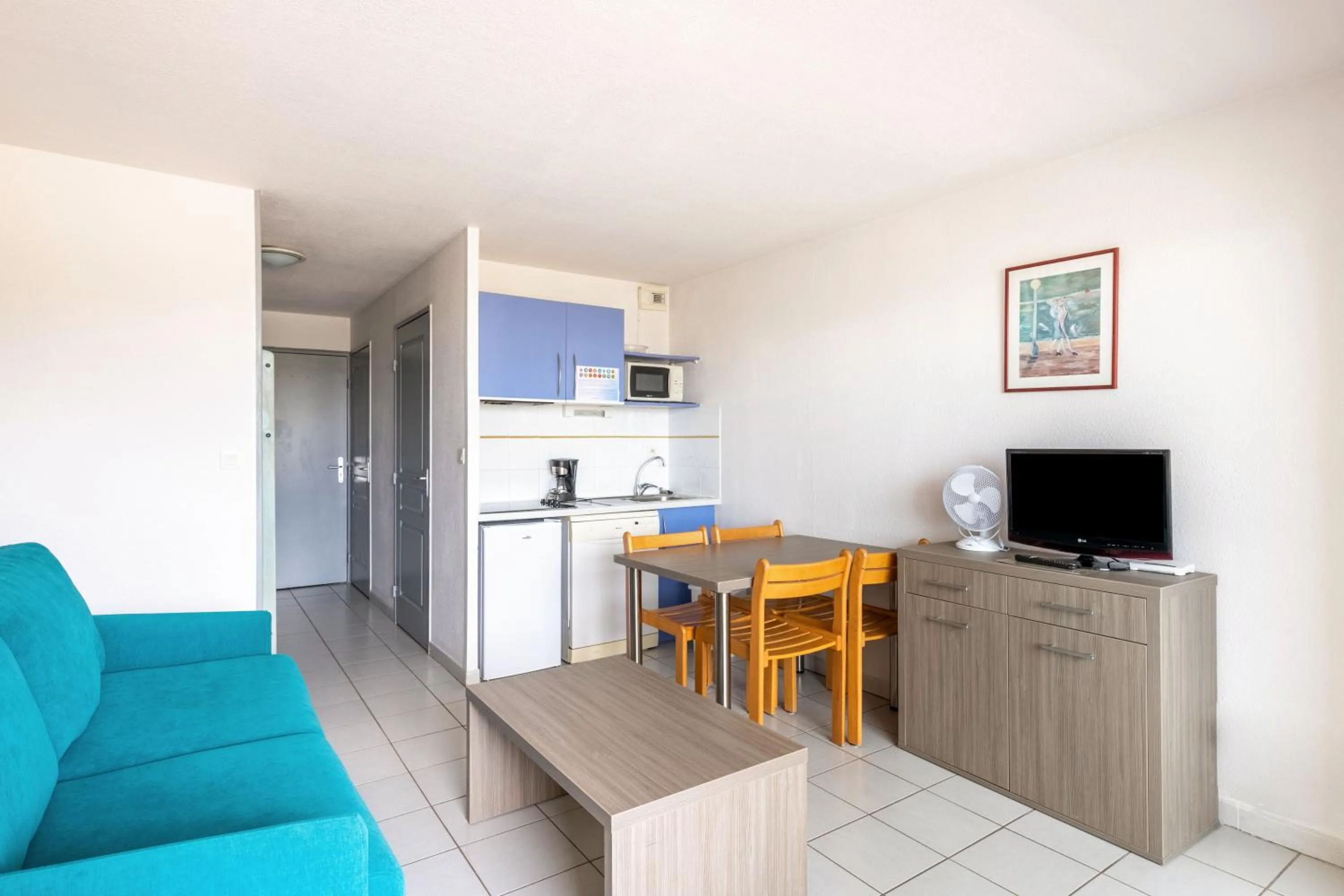 Kitchen or kitchenette in Residence Residhotel Mayflower