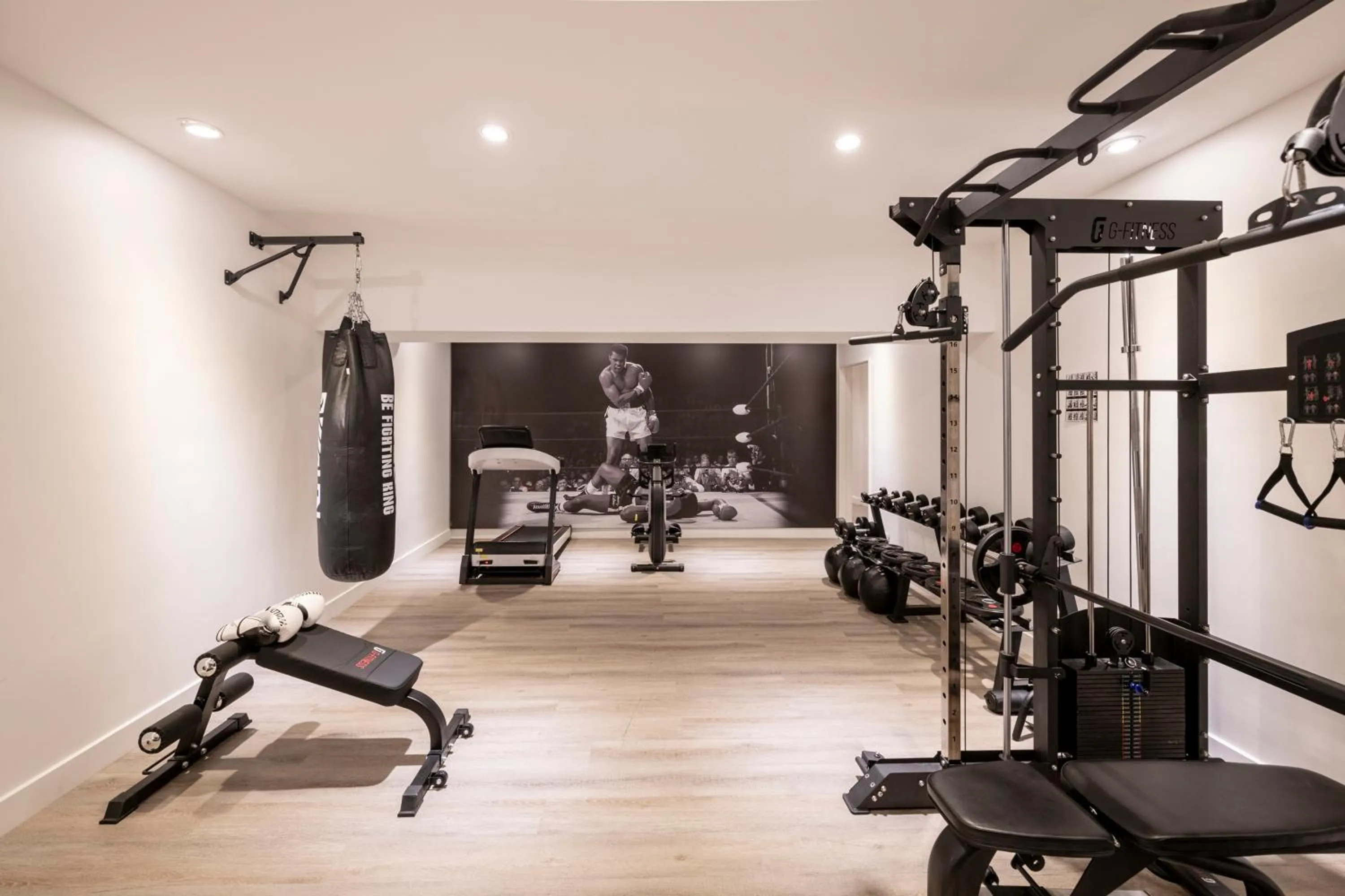 Fitness centre/facilities in Efe Hotel & Cowork