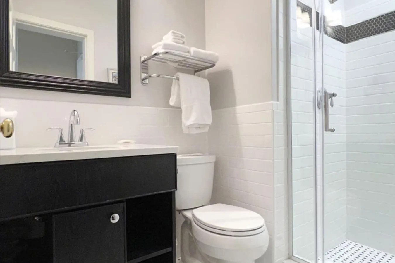 Bathroom in Newbury Guest House