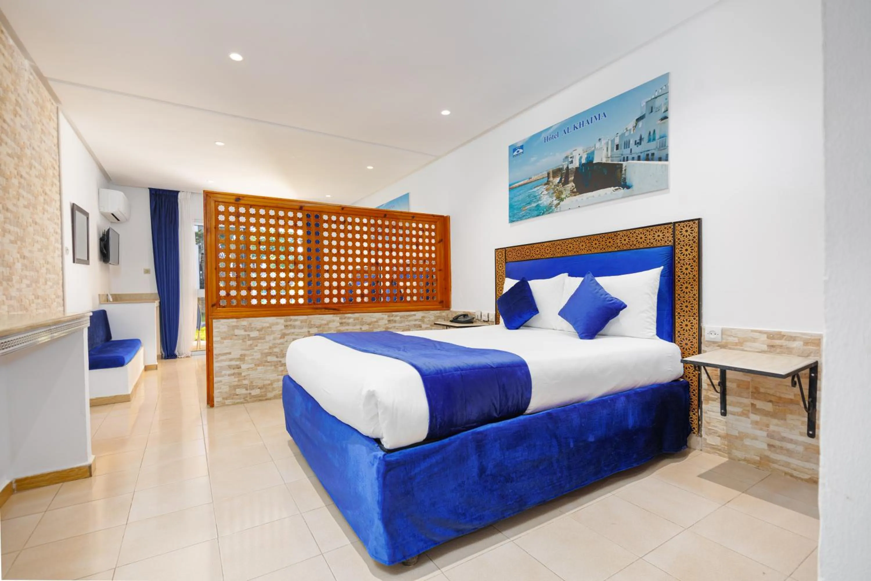 Bed in Hotel Al Khaima