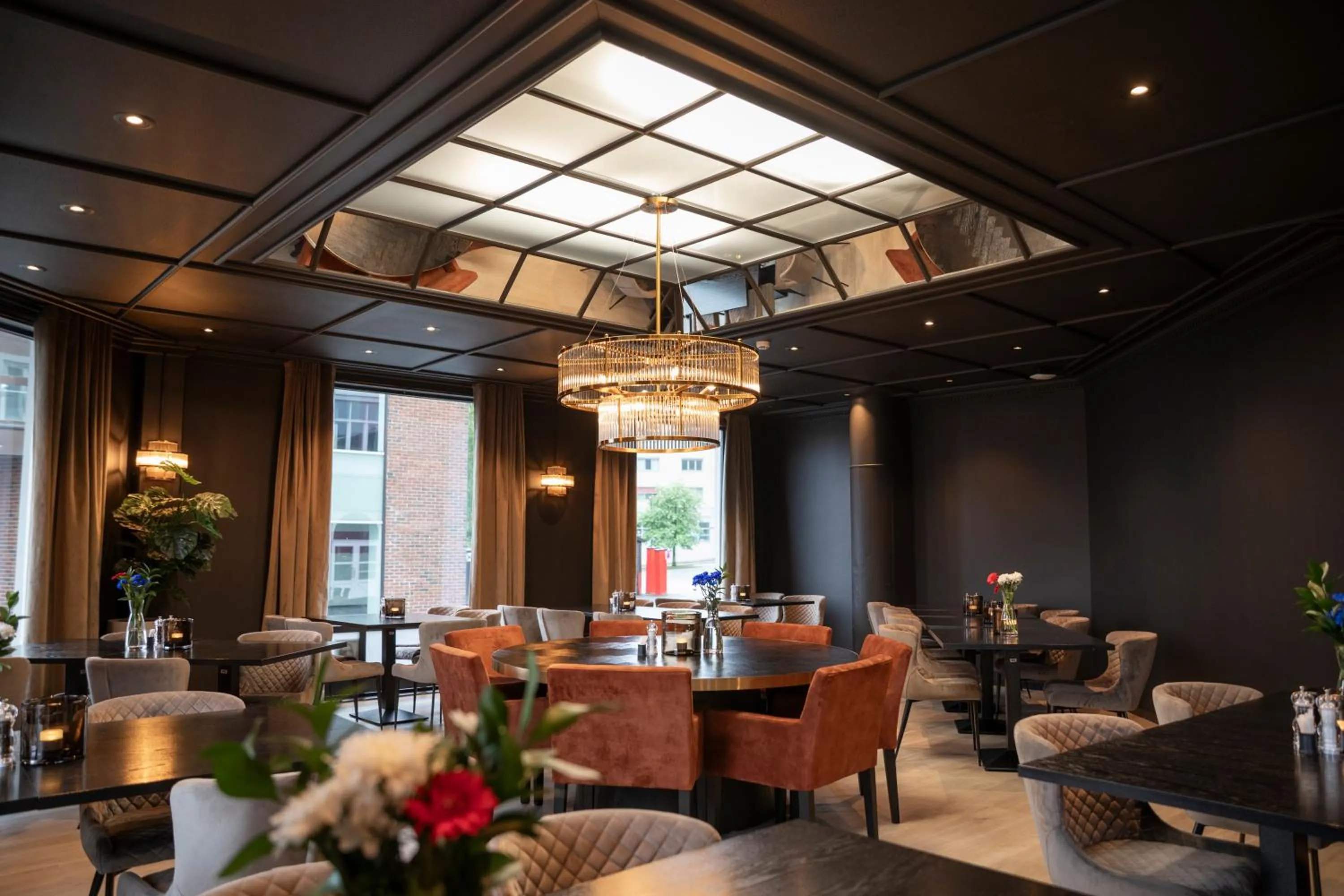 Restaurant/places to eat in Home Hotel Grand Gjøvik