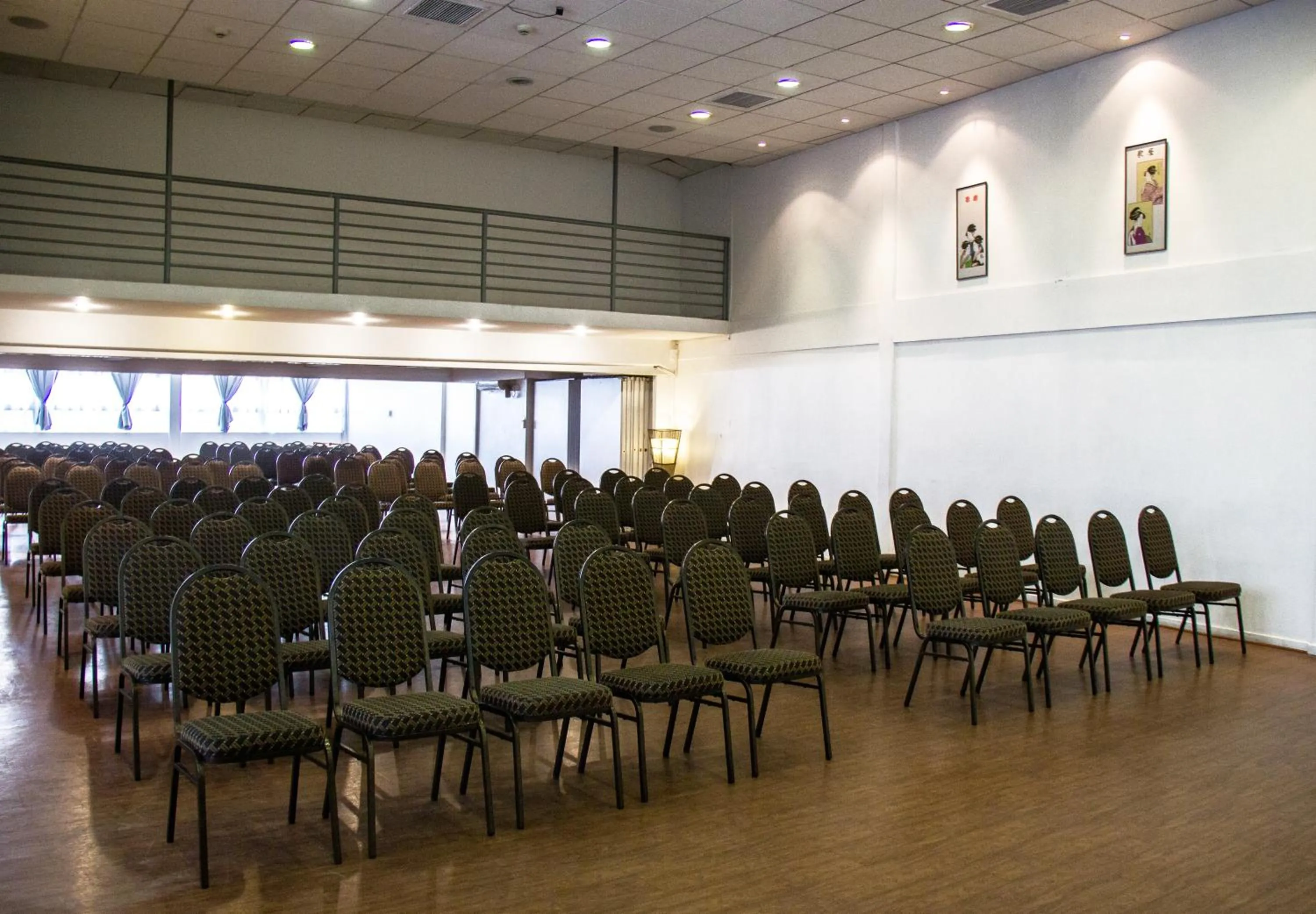 Hotel Nippon y Centro de Eventos