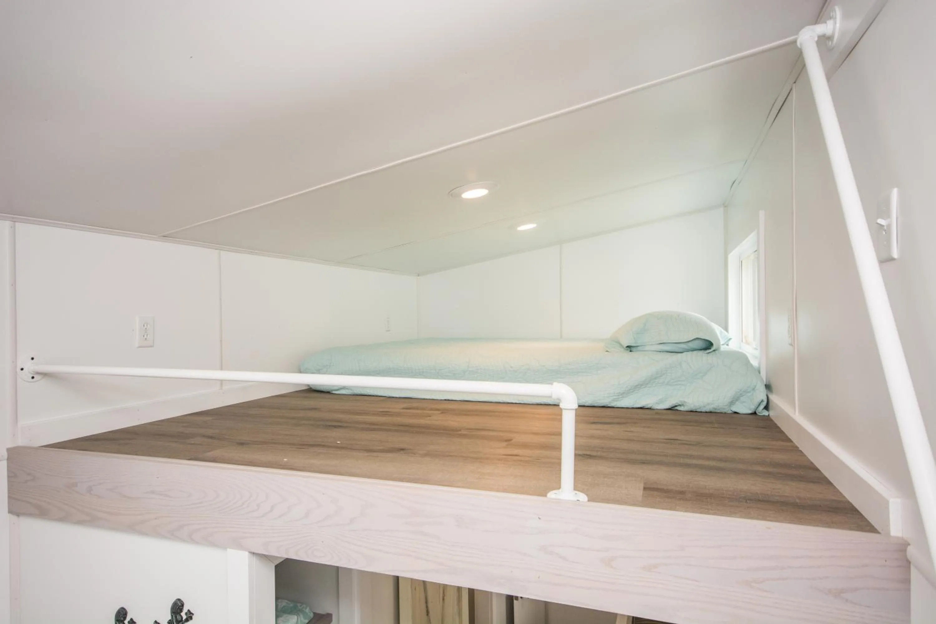 Bed in Tiny House Siesta