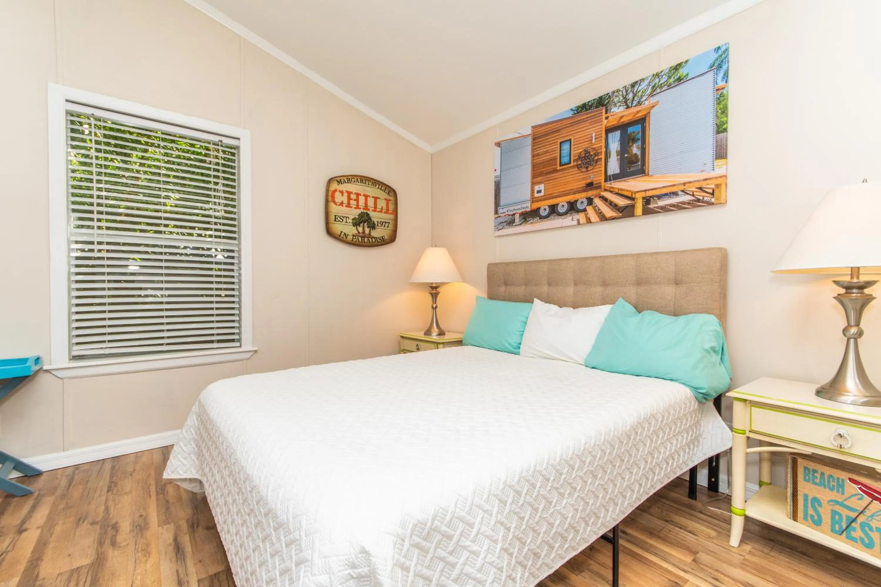 Bed in Tiny House Siesta