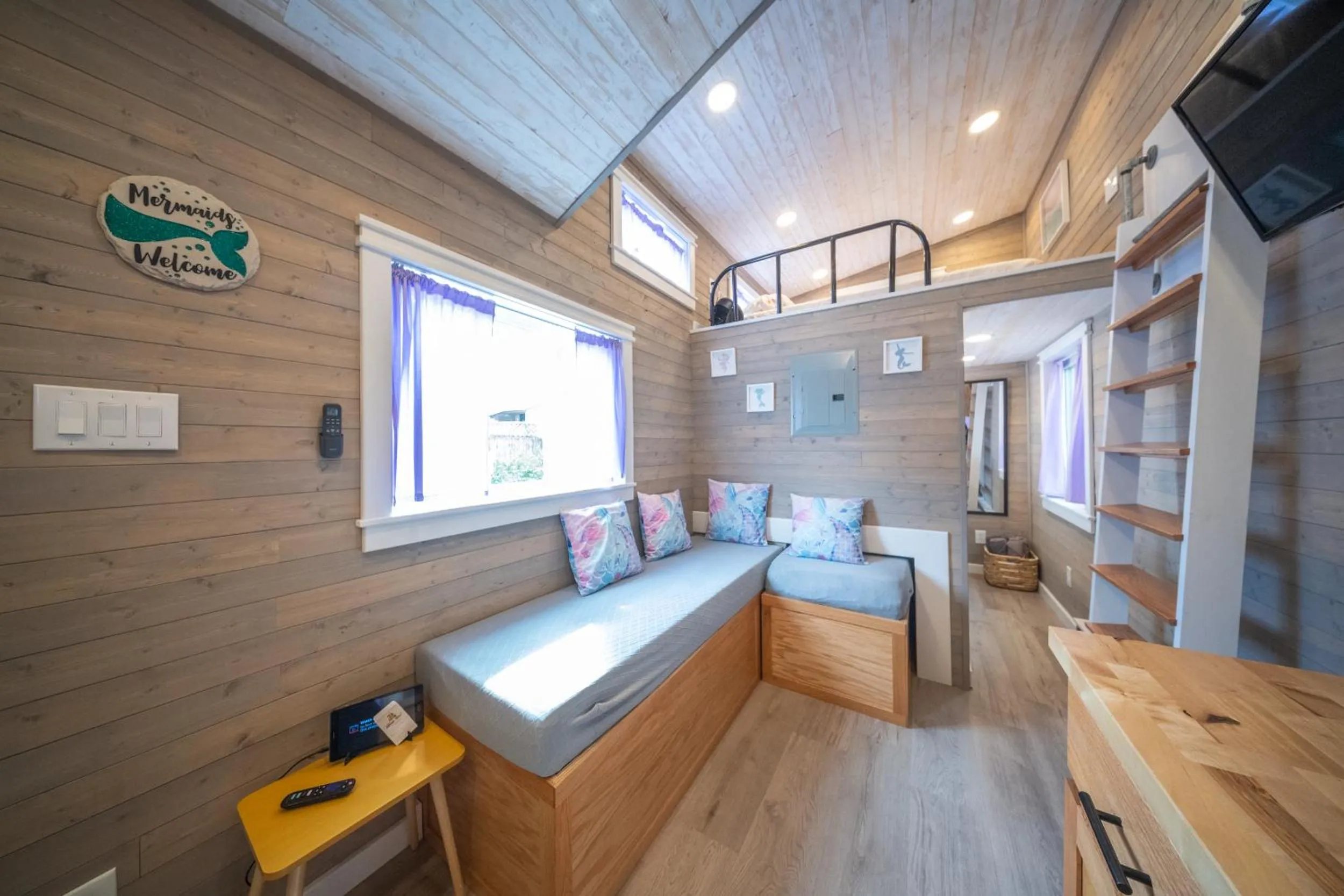Bed in Tiny House Siesta