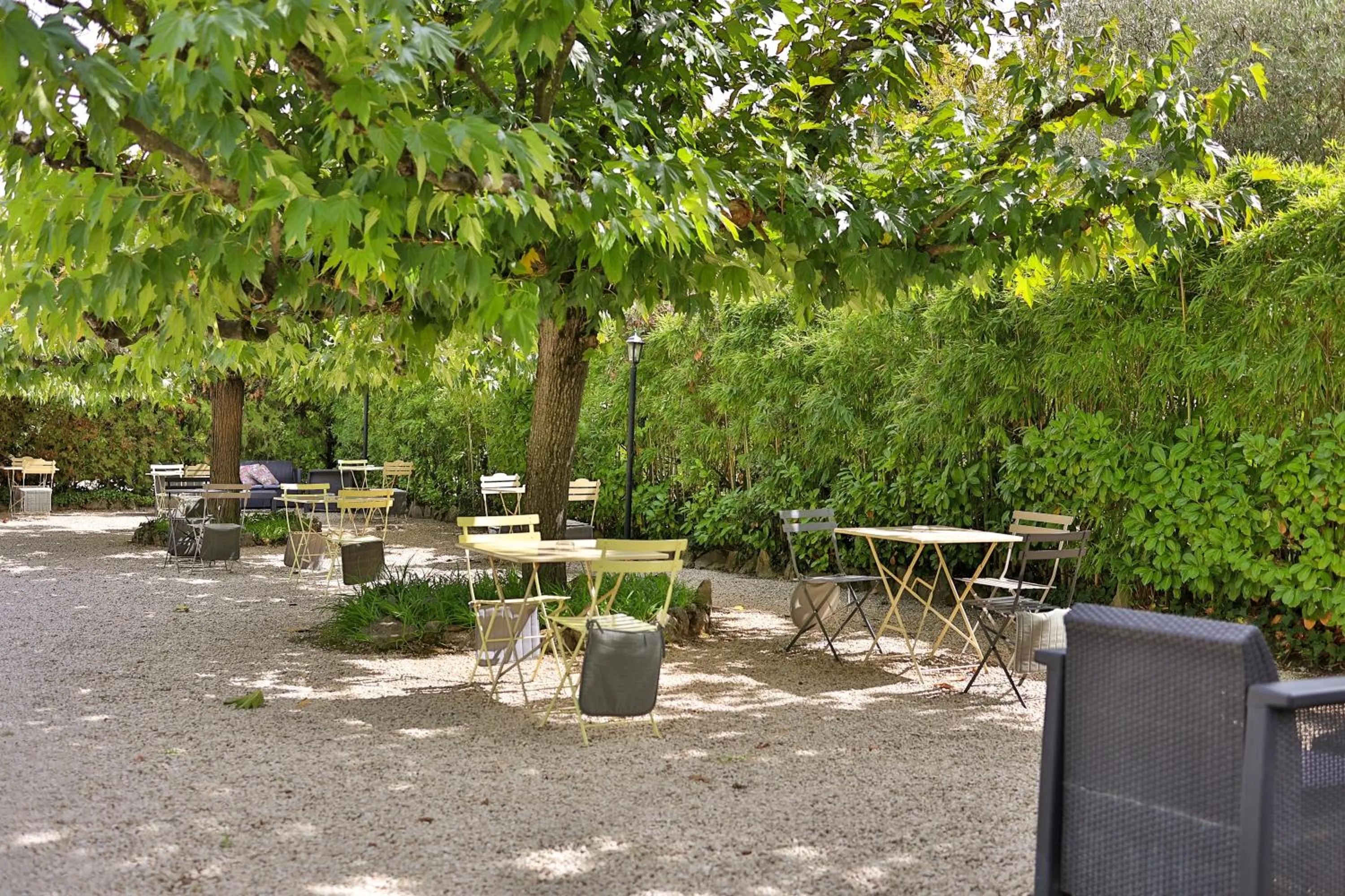 Natural landscape in Logis Hôtel Castel Mouisson