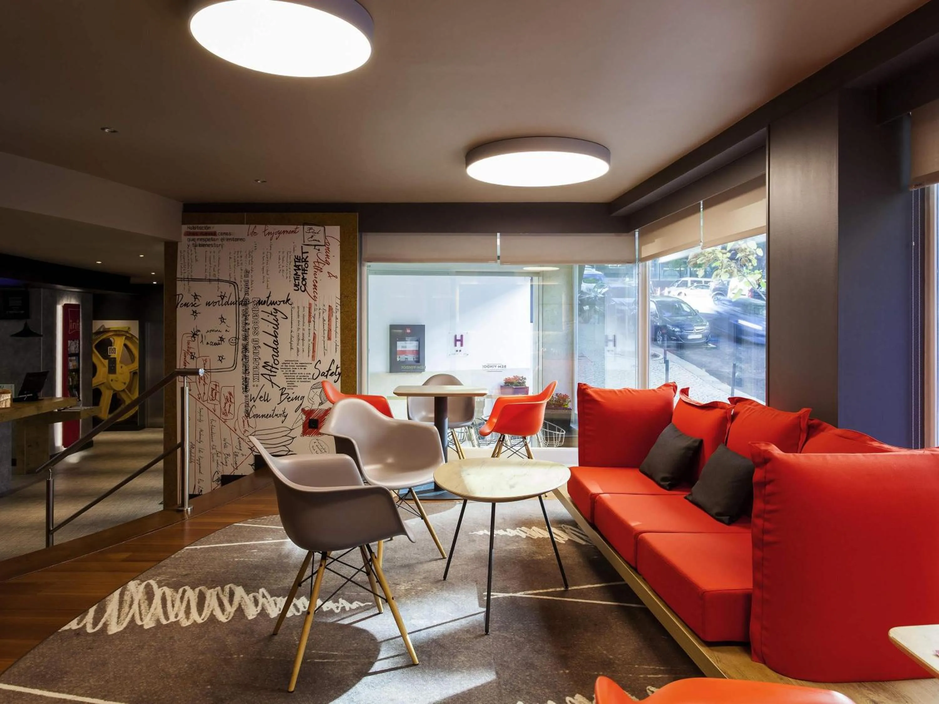 Lounge or bar in Hotel ibis Lisboa Liberdade