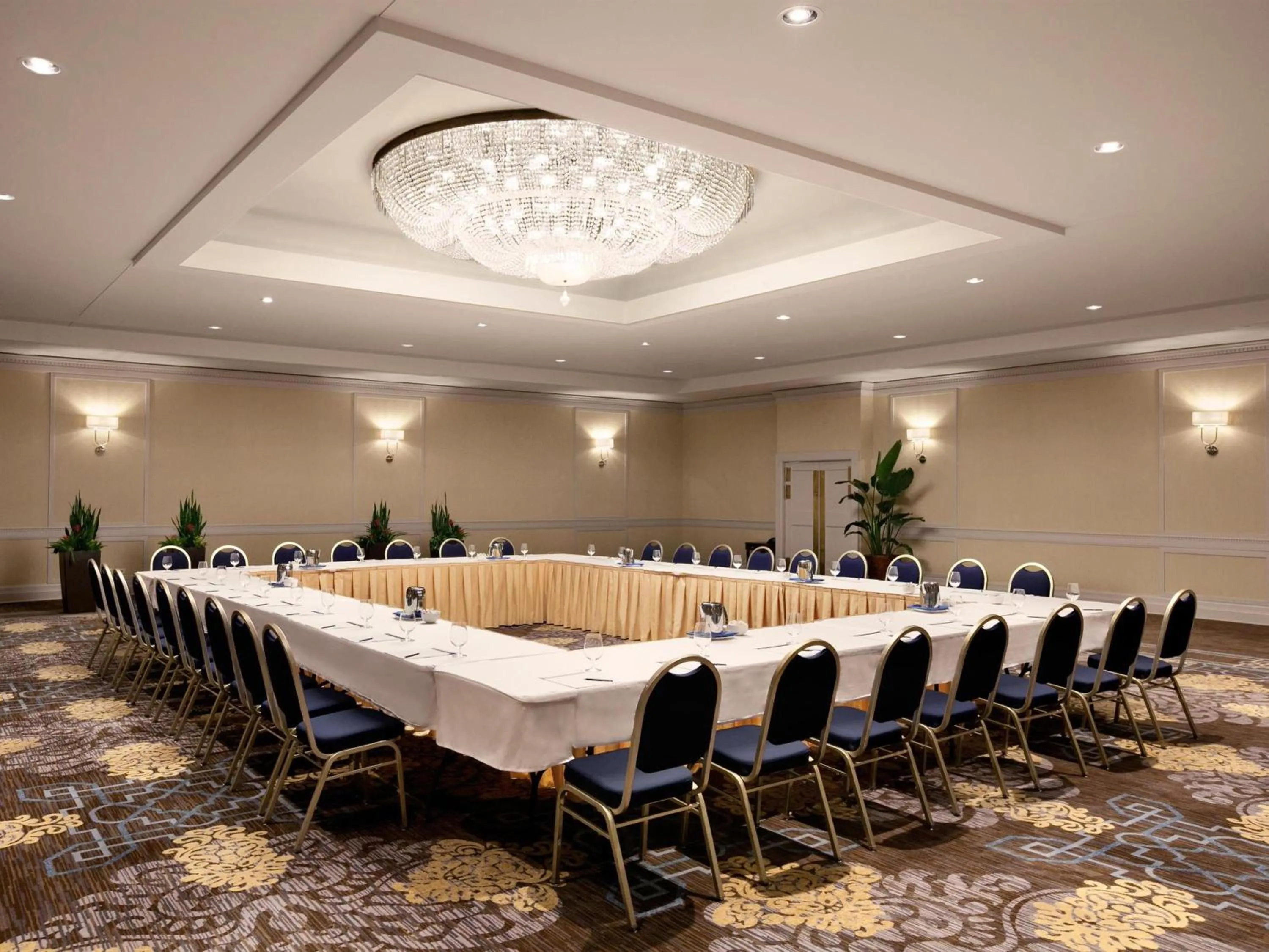 Meeting/conference room in Fairmont Winnipeg