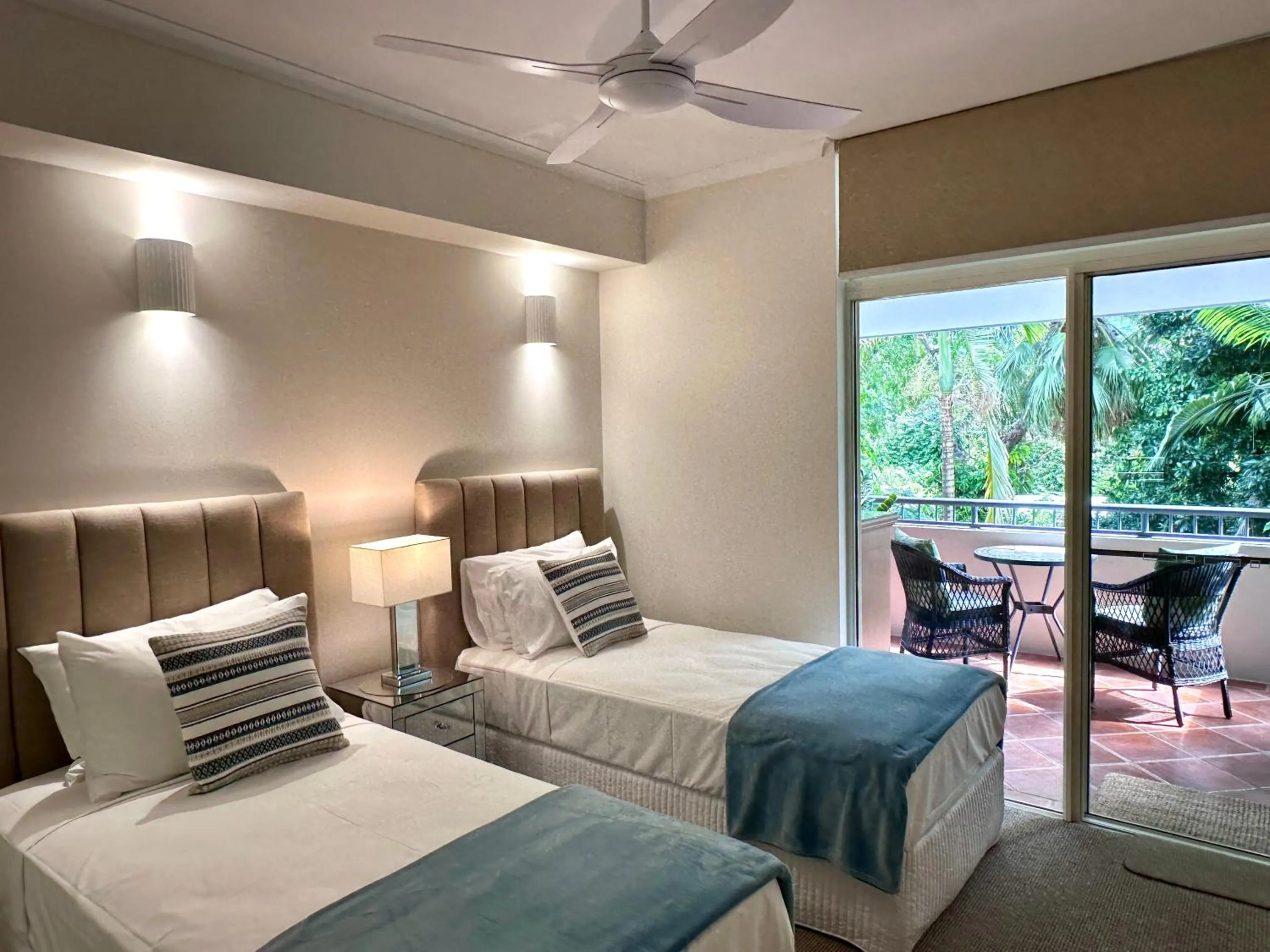 Bed in Oasis at Palm Cove