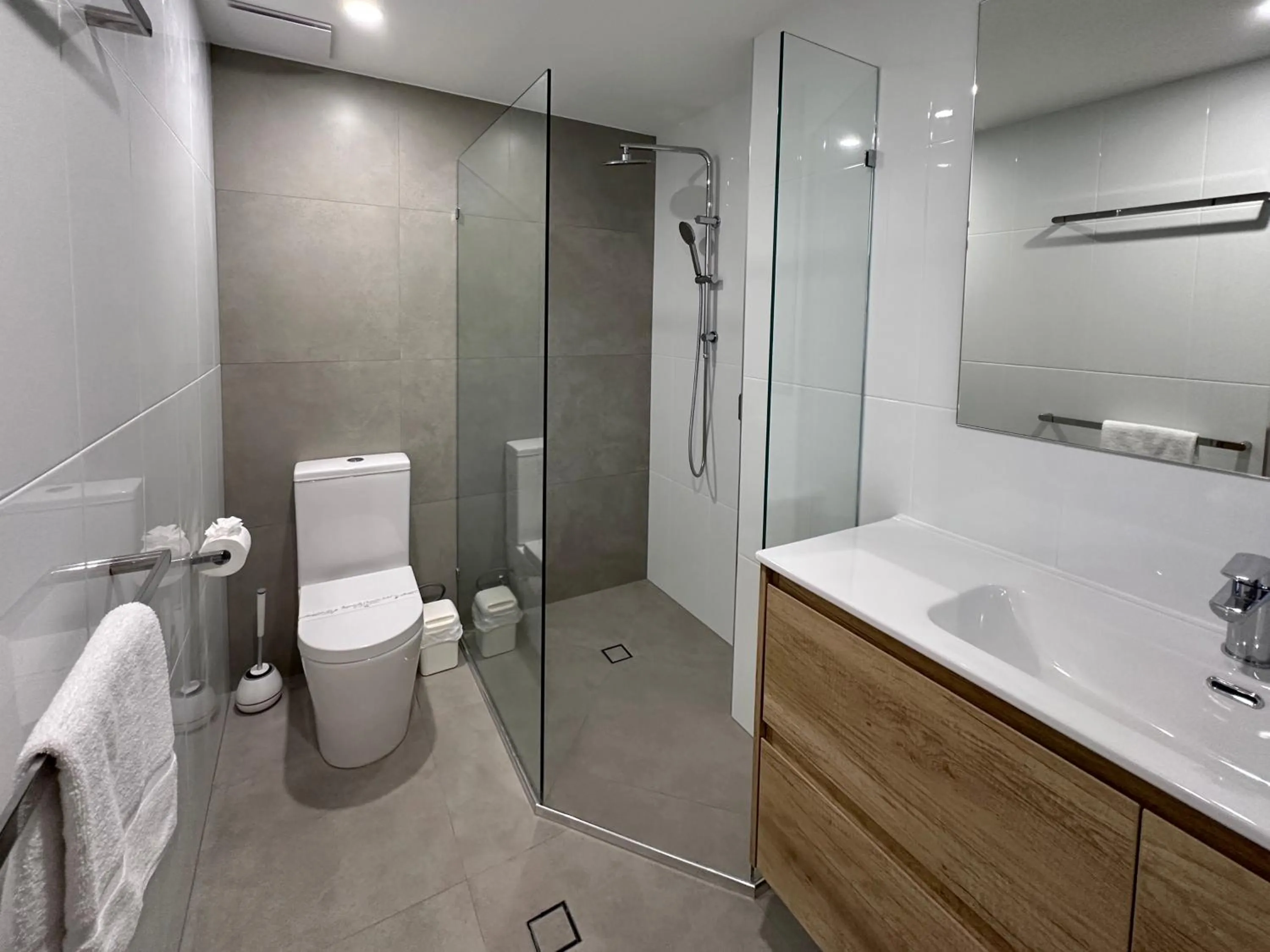 Bathroom in Oasis at Palm Cove