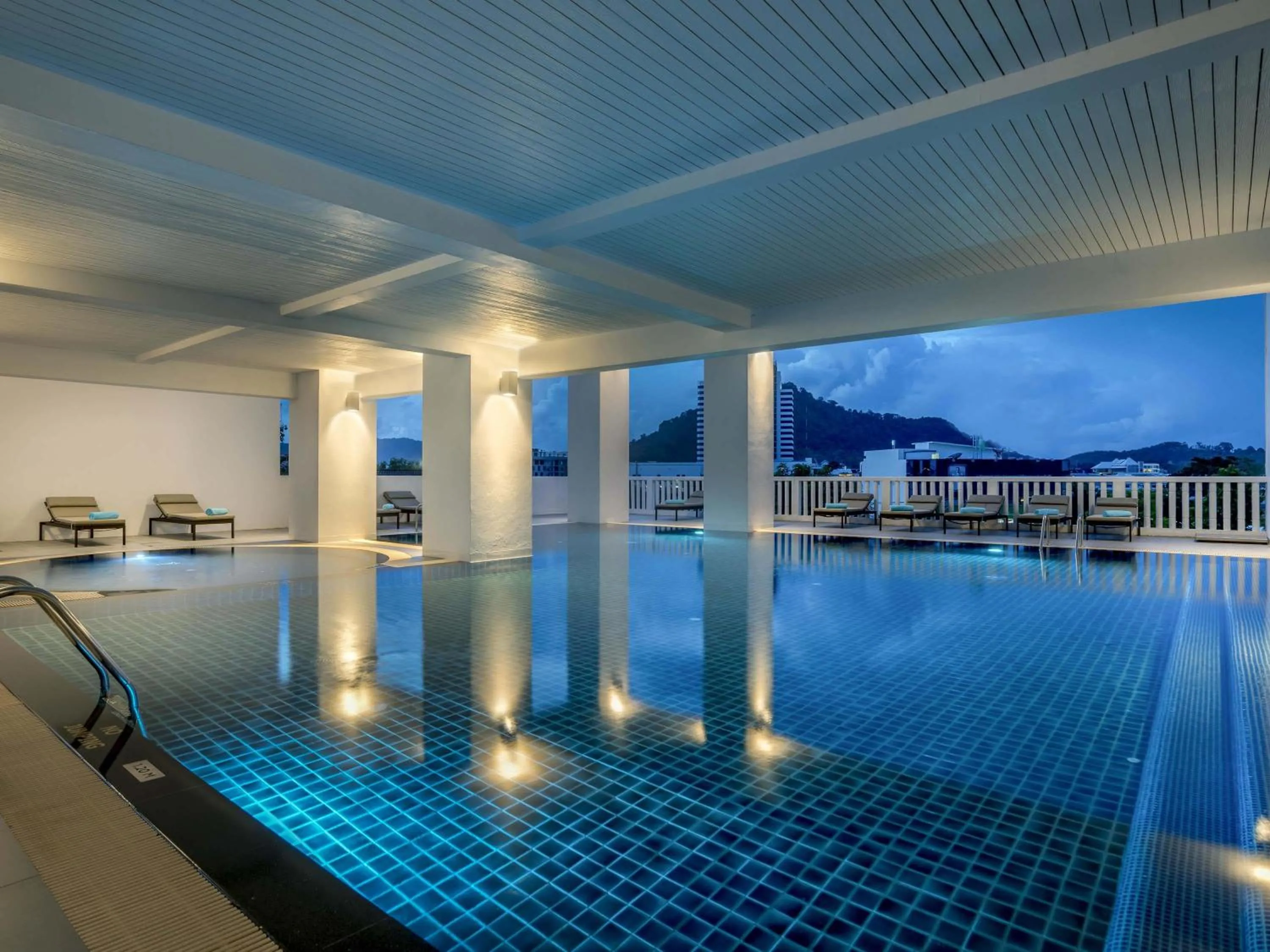 Pool view in Novotel Phuket City Phokeethra