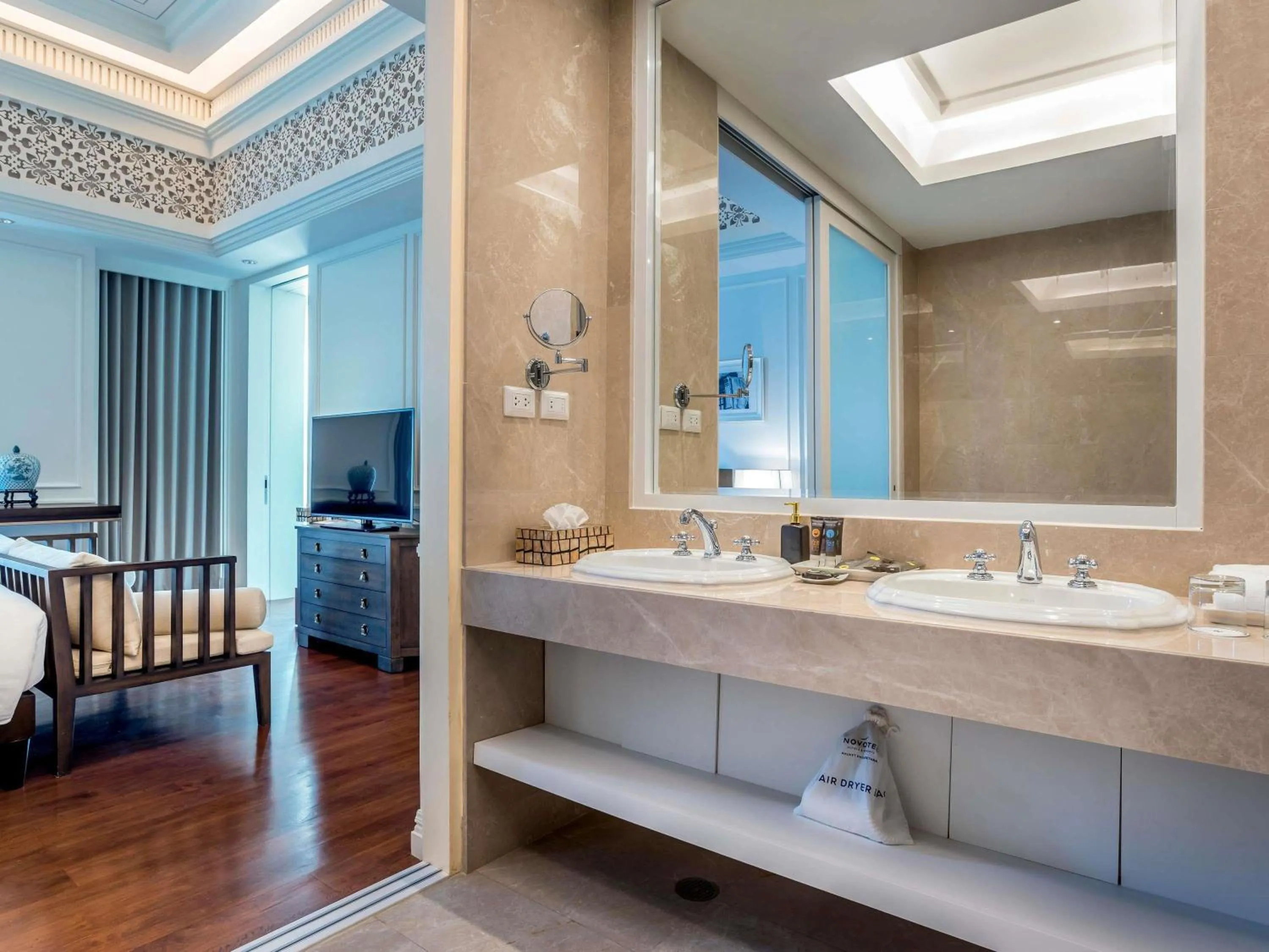 Bedroom in Novotel Phuket City Phokeethra