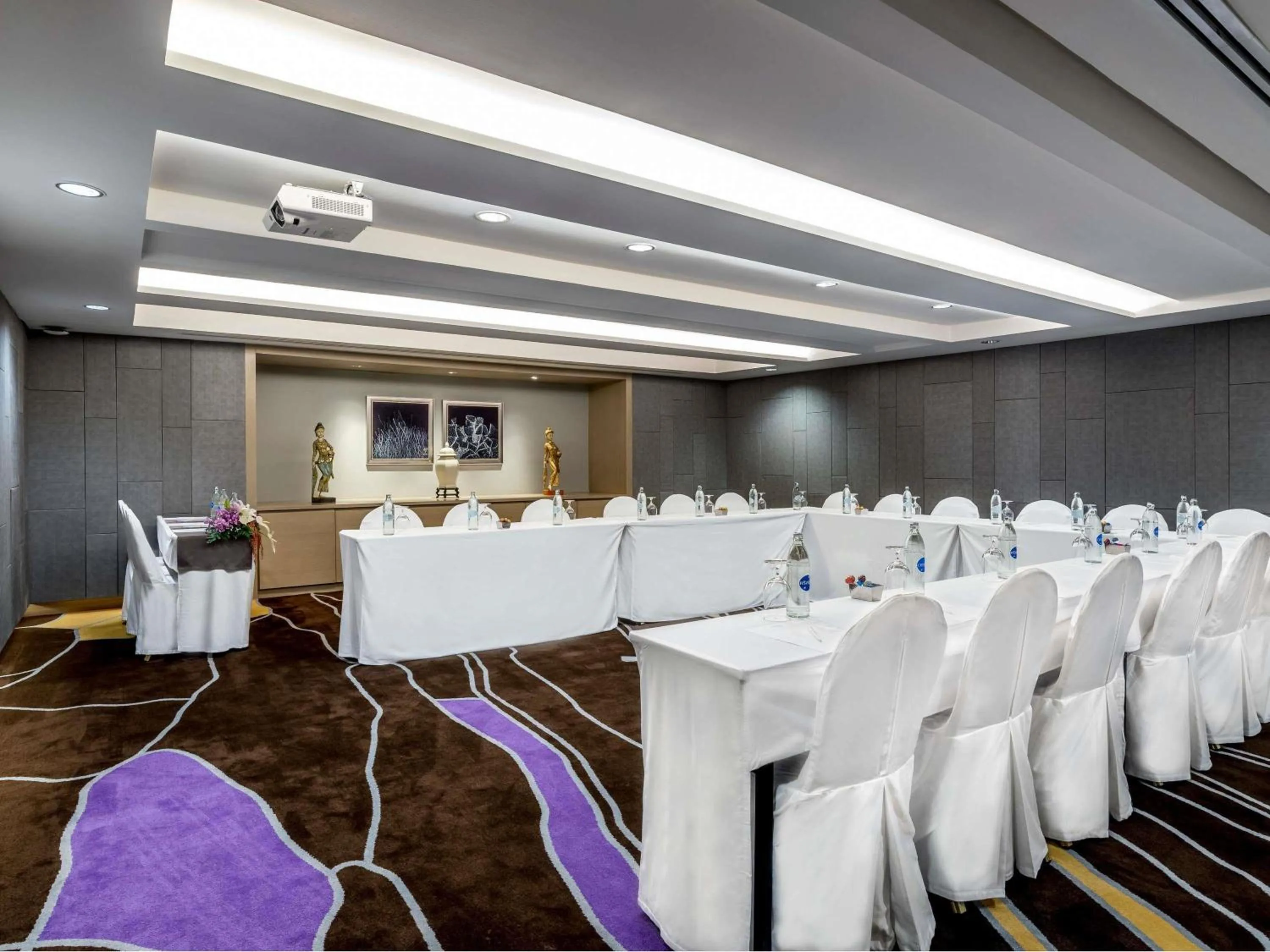 Meeting/conference room in Novotel Phuket City Phokeethra