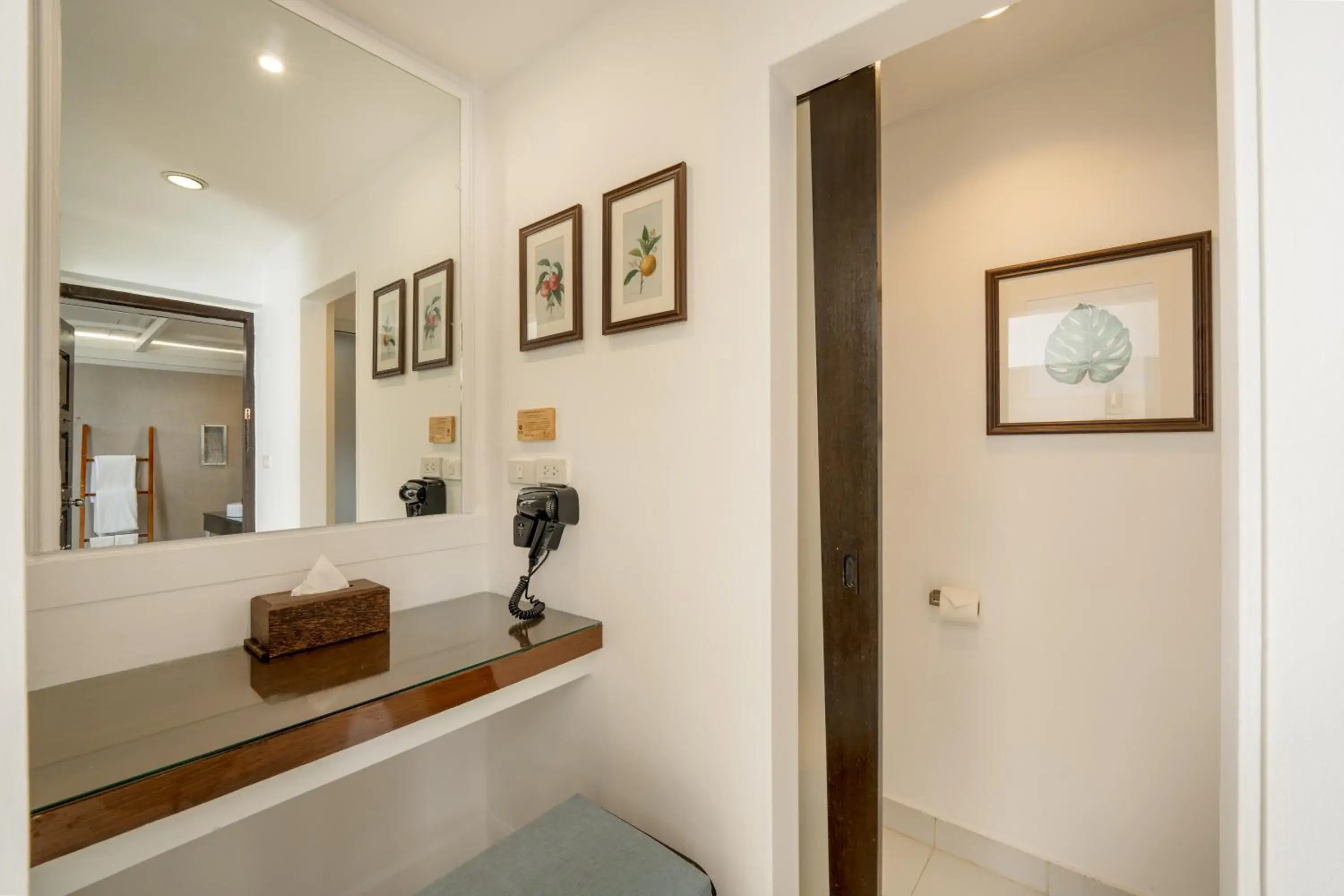 Tropical Garden View Room in Thavorn Beach Village Resort & Spa Phuket Tropical Garden View Room in Thavorn Beach Village Resort & Spa Phuket