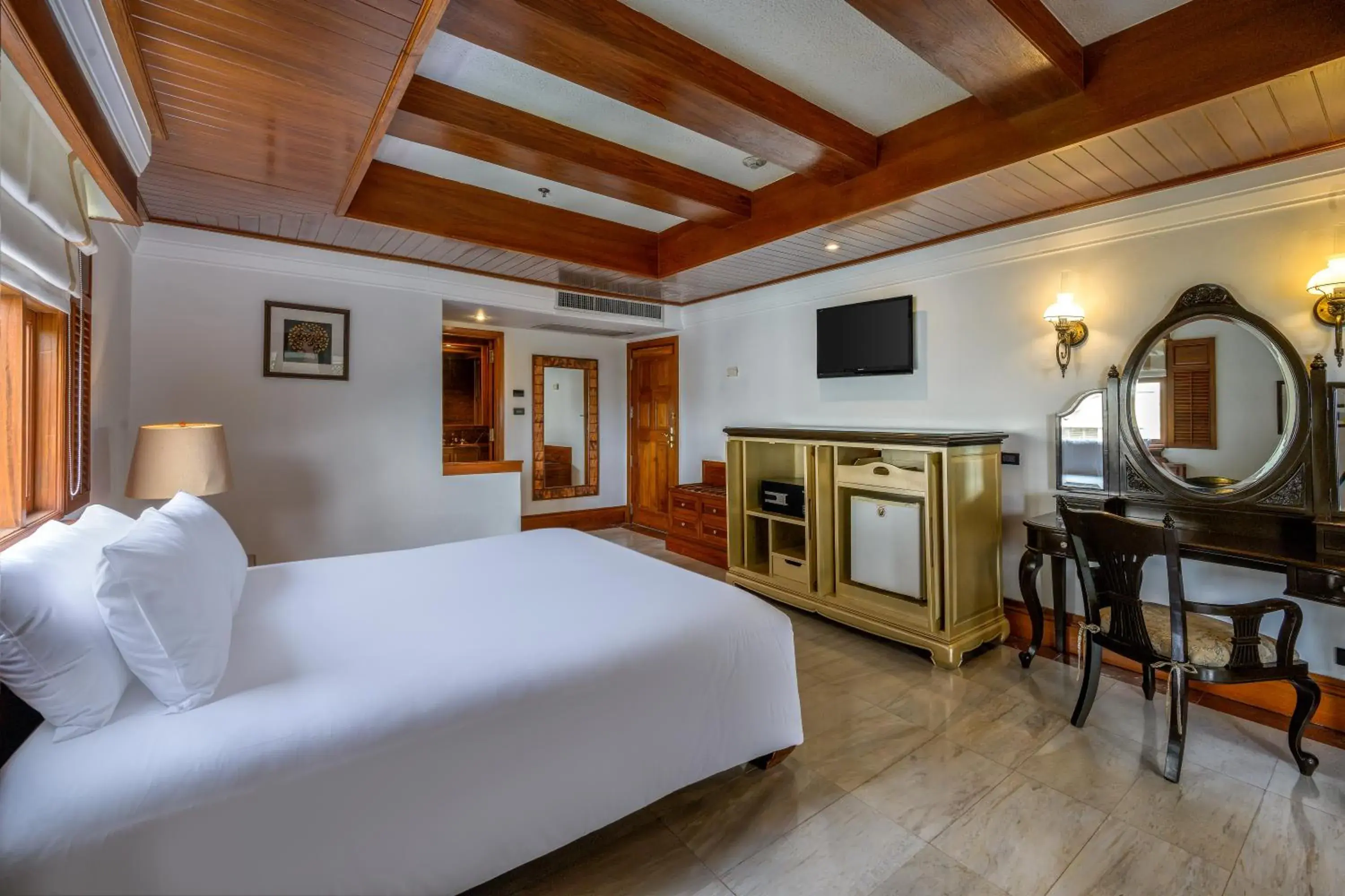 Seaview Hillside with Terrace Bathtub in Thavorn Beach Village Resort & Spa Phuket Seaview Hillside with Terrace Bathtub in Thavorn Beach Village Resort & Spa Phuket