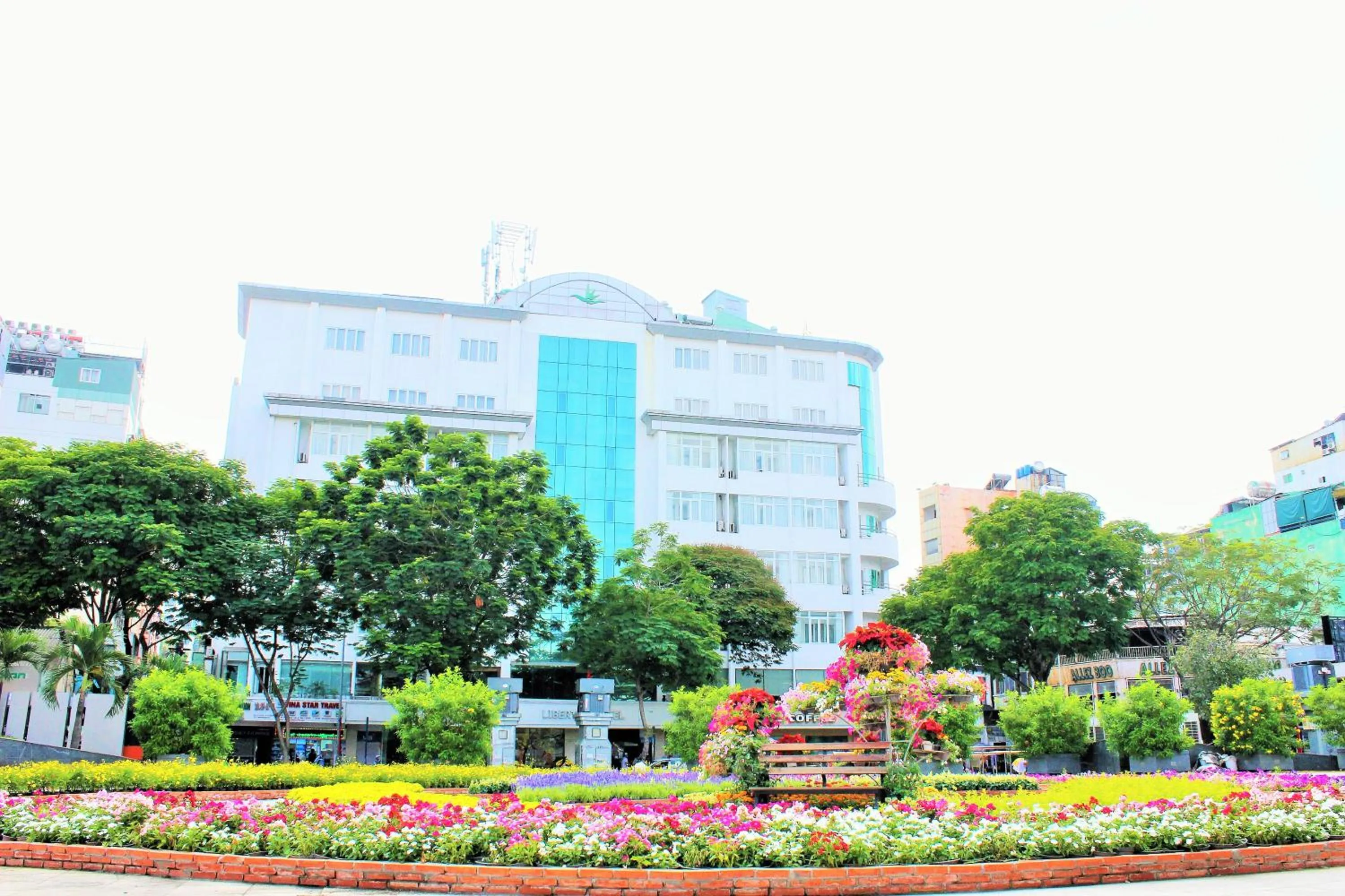Property building in Liberty Hotel Saigon Greenview