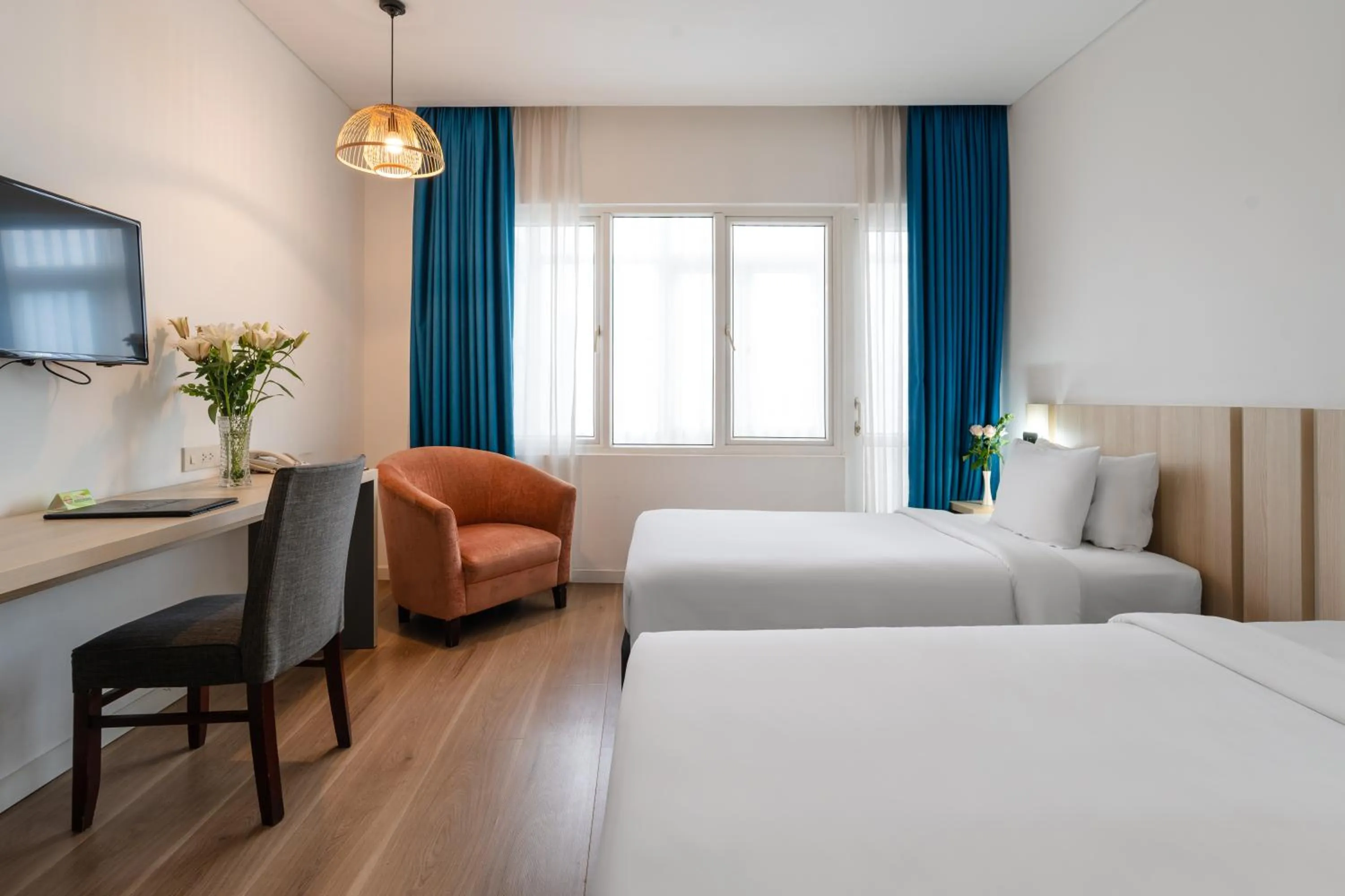 Bedroom, Bed in Liberty Hotel Saigon Greenview