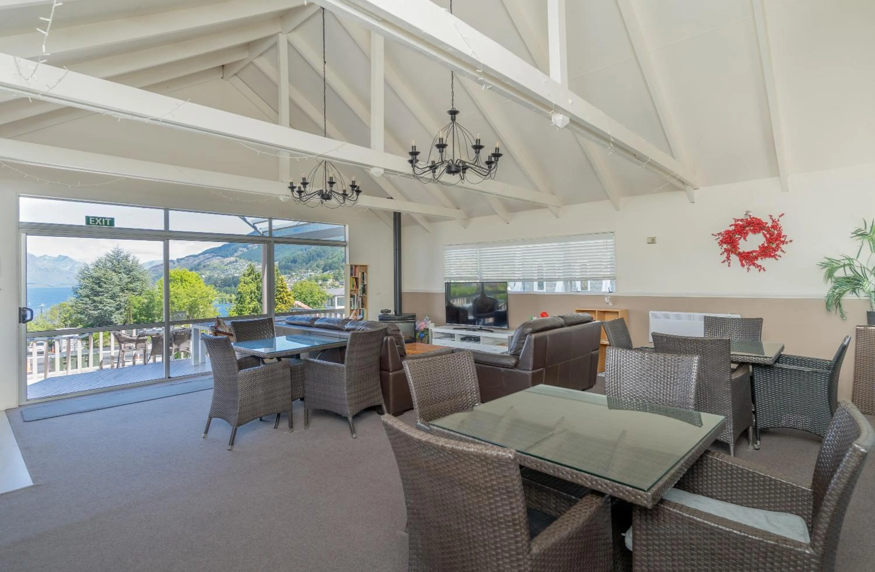 Patio in Melbourne Lodge Queenstown