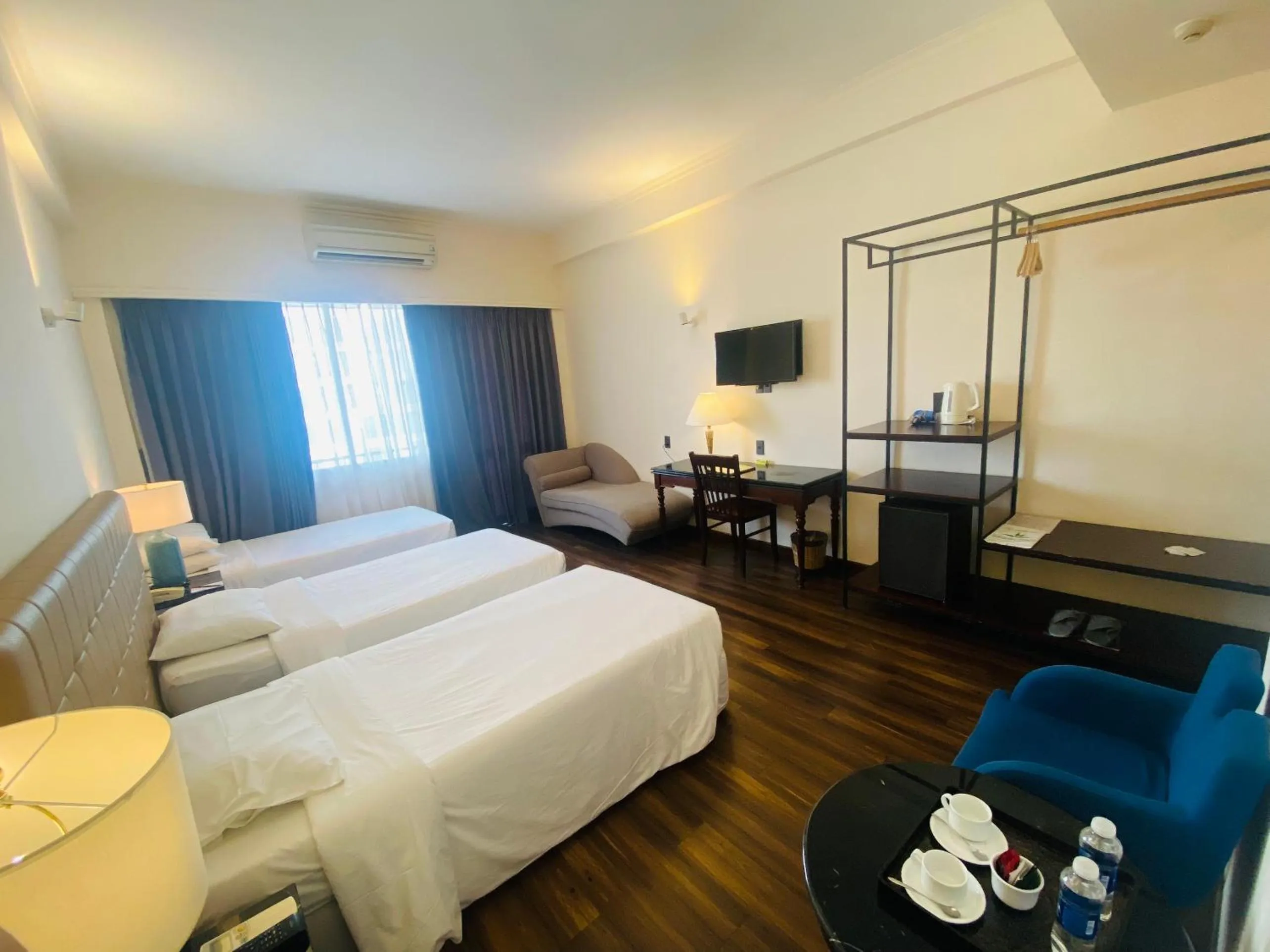 Bedroom, Bed in Liberty 2 Hotel