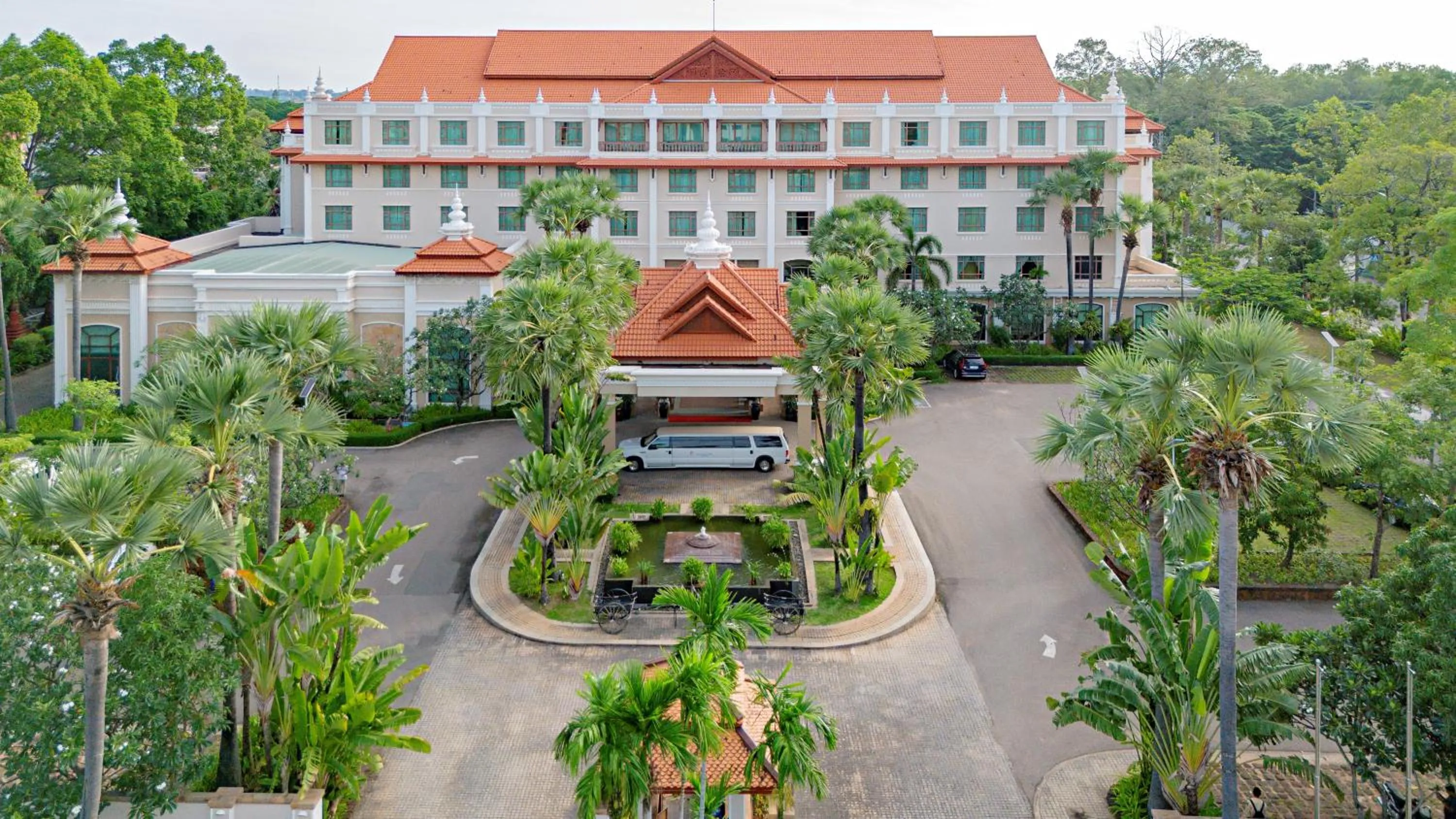 Property building in Sokha Angkor Resort