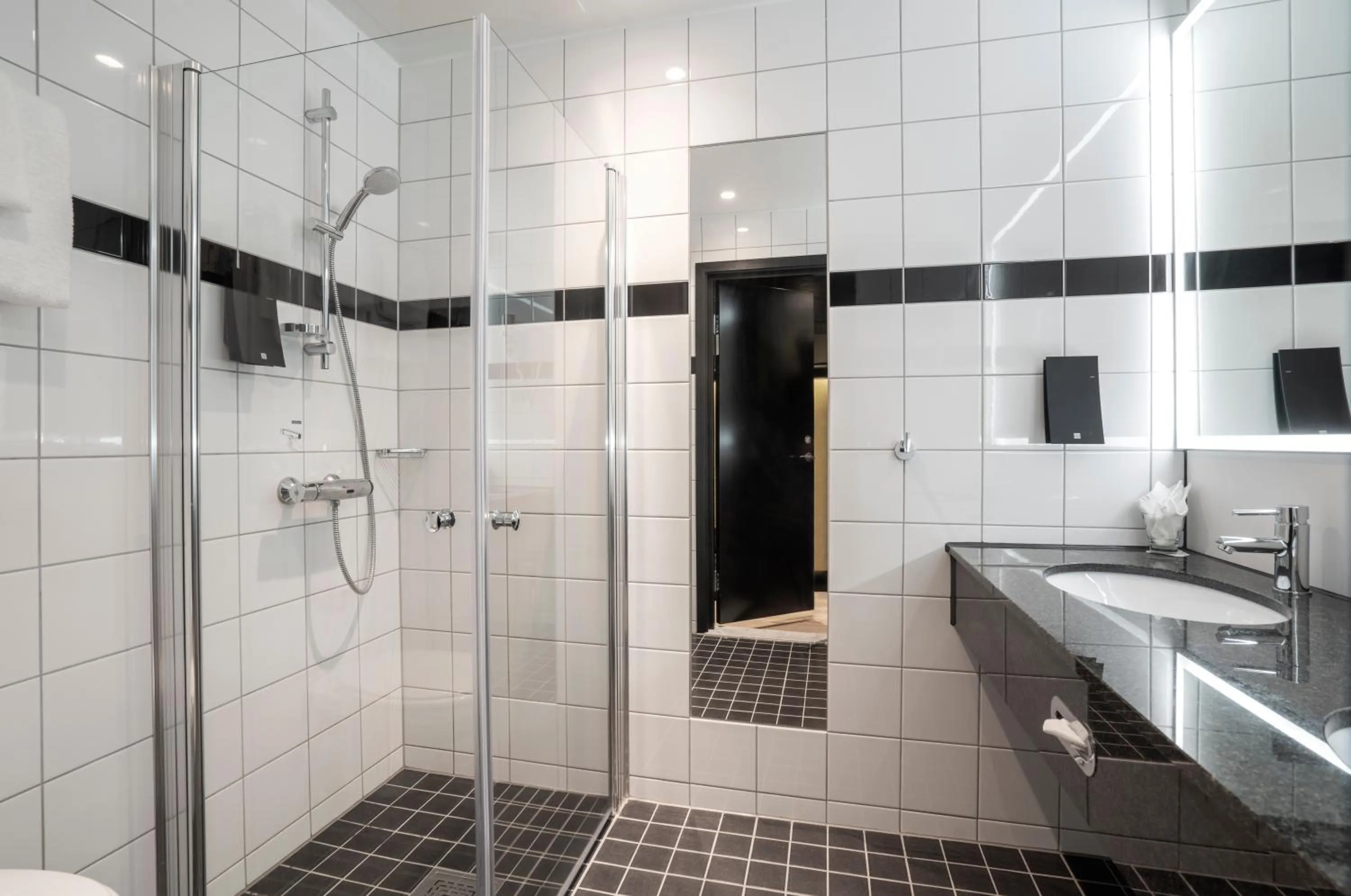 Bathroom in Thon Hotel Oslo Airport