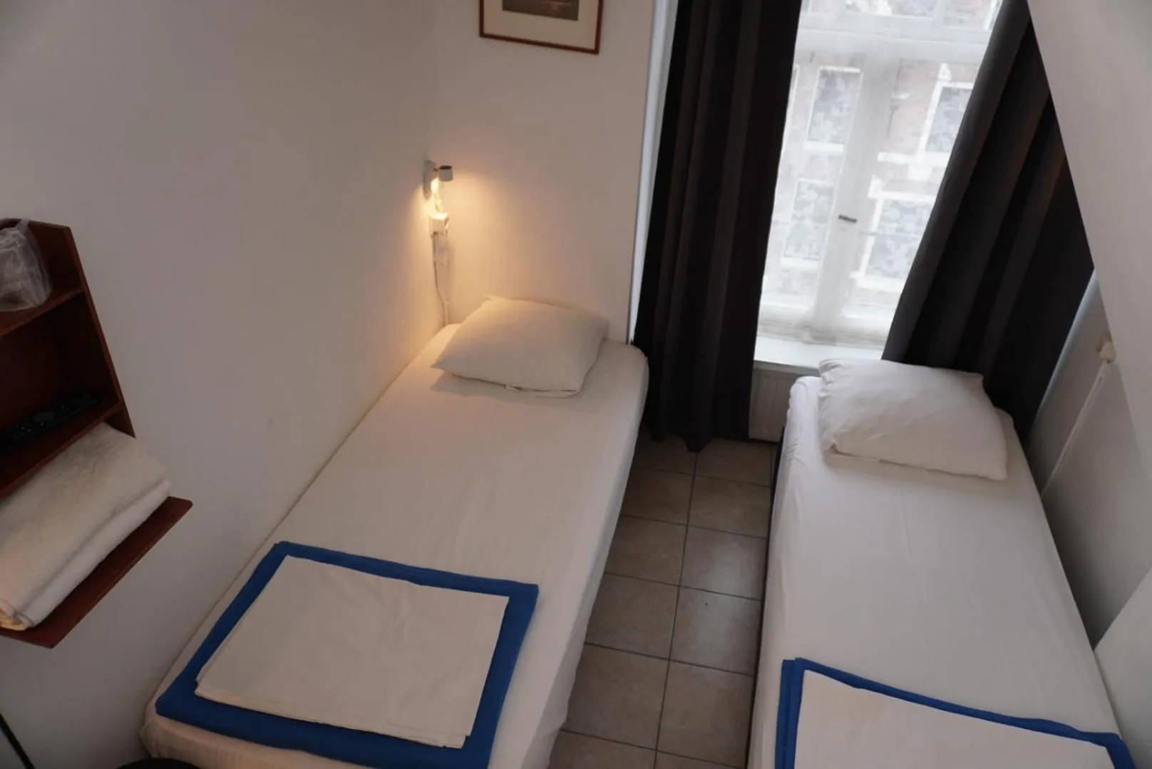 Bed in Hotel Schroder