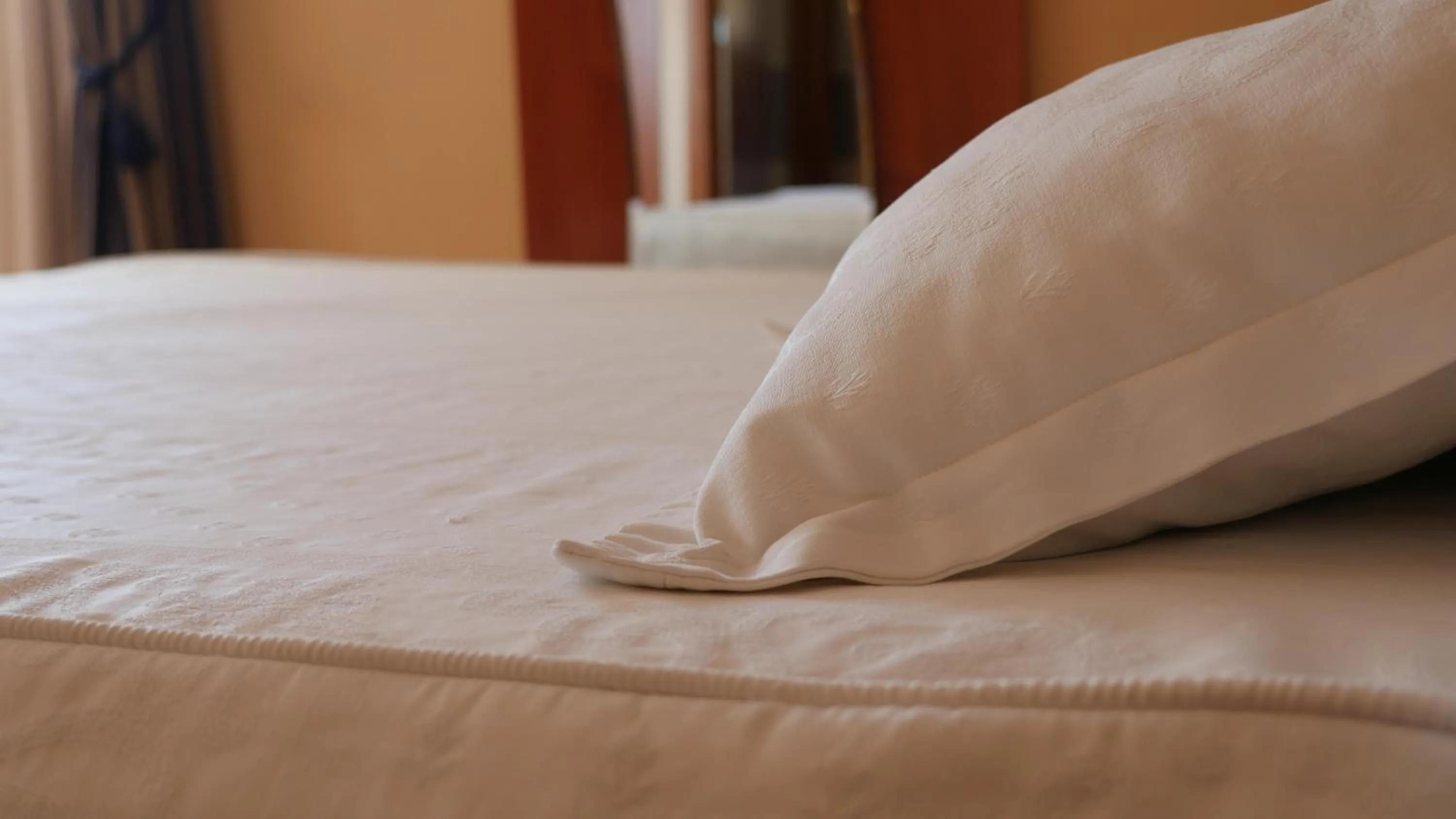 Bed in Hotel Rusadir