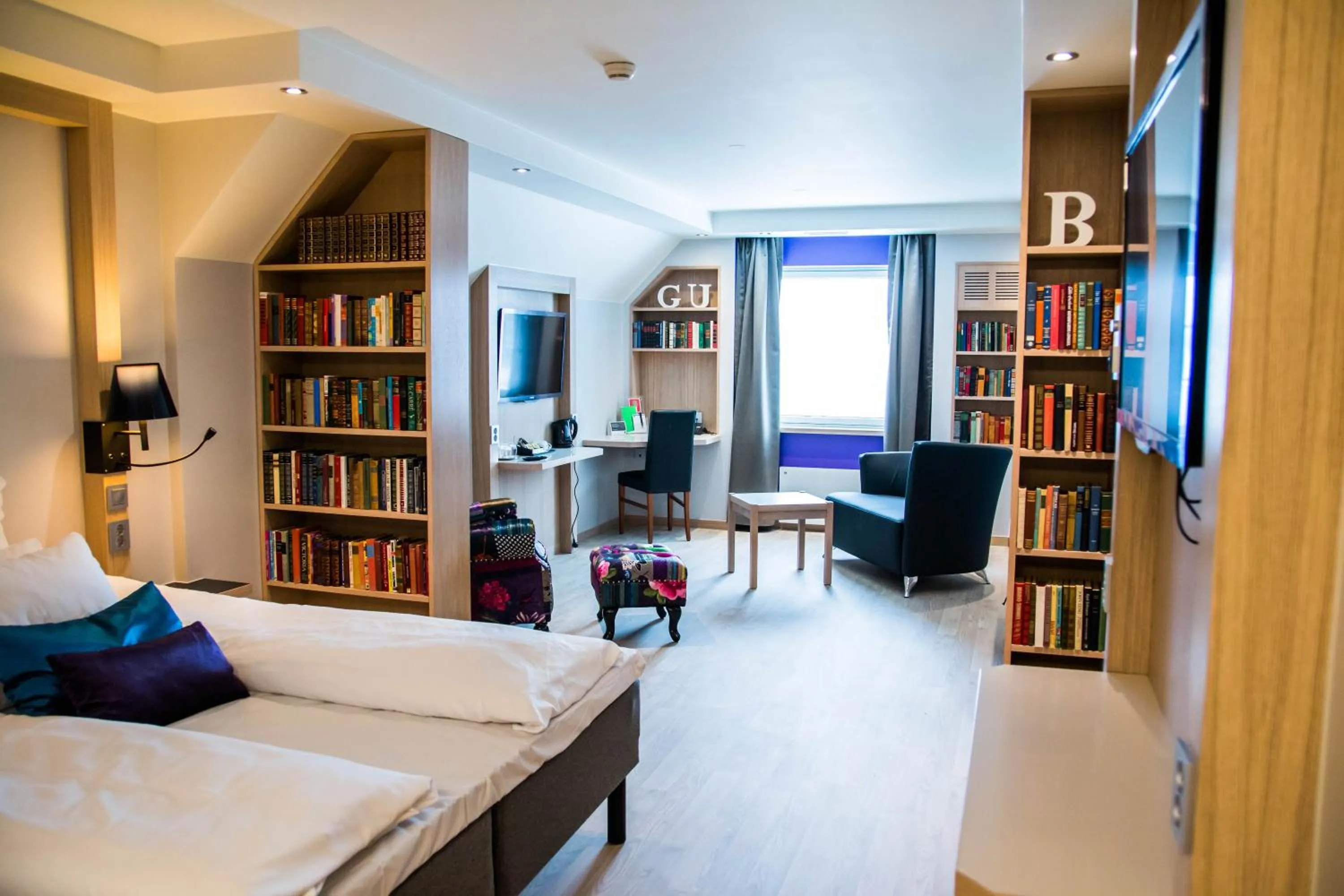 Living room, Bed in Quality Hotel Olavsgaard