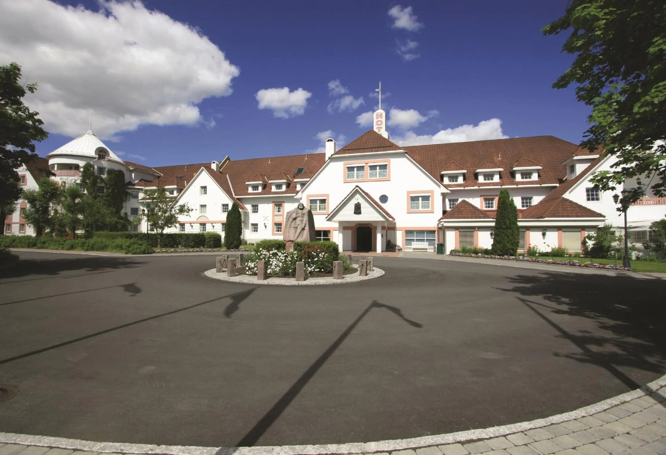 Property building in Quality Hotel Olavsgaard