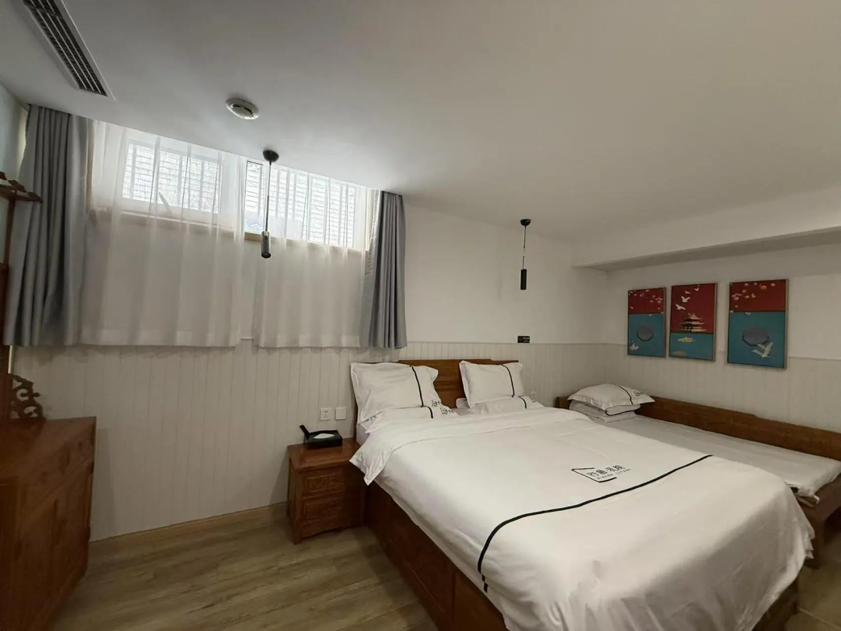 Bedroom, Bed in Xingshe Alley Courtyard Hotel Beijing Wangfujing Forbidden City