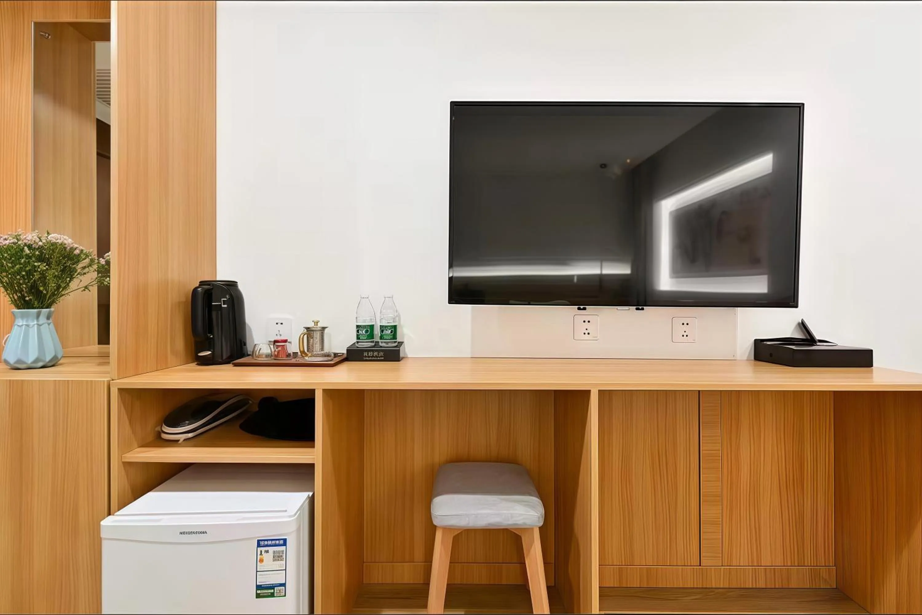 Property building in Xingshe Alley Courtyard Hotel Beijing Wangfujing Forbidden City