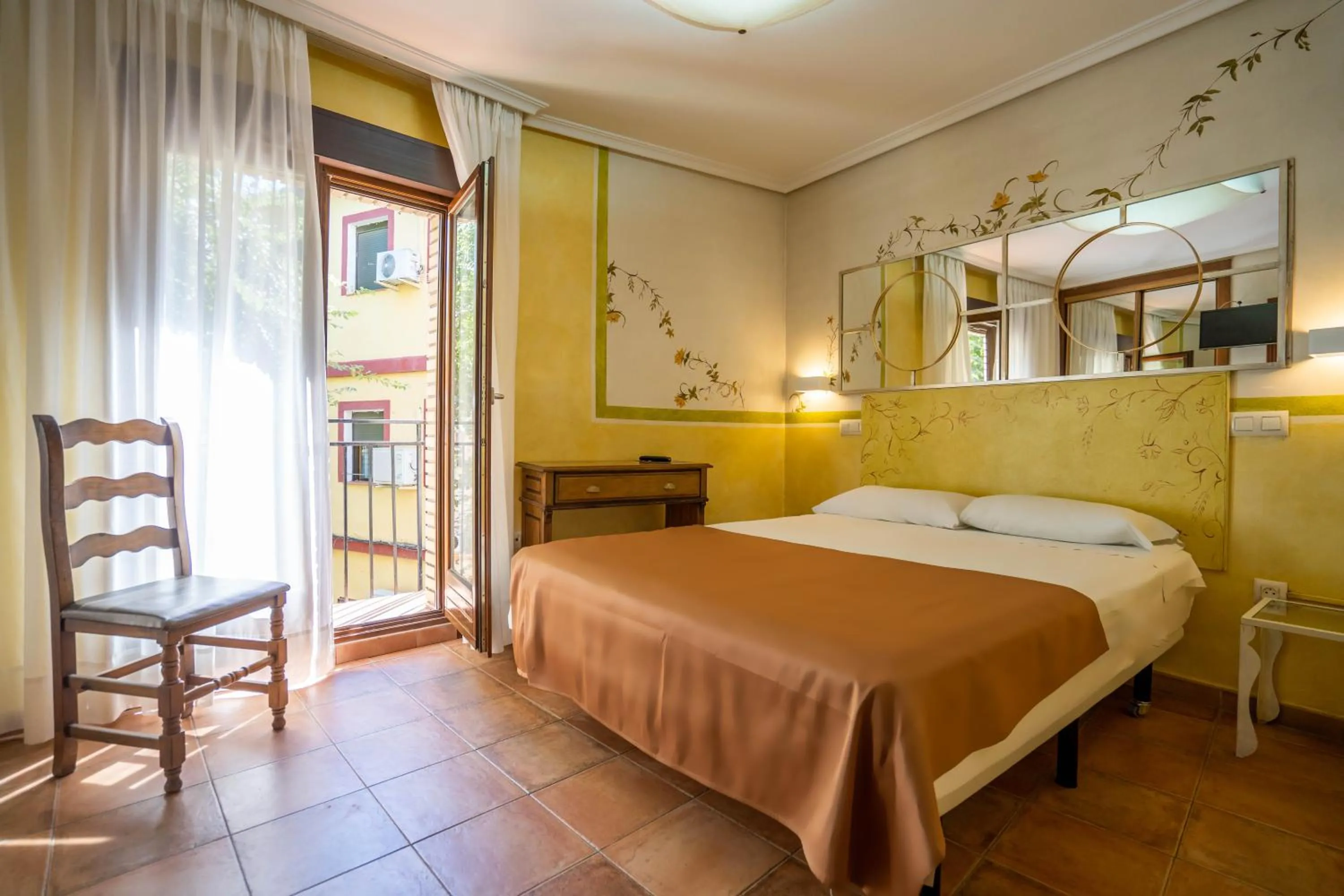 Bed in YIT Puerta Bisagra