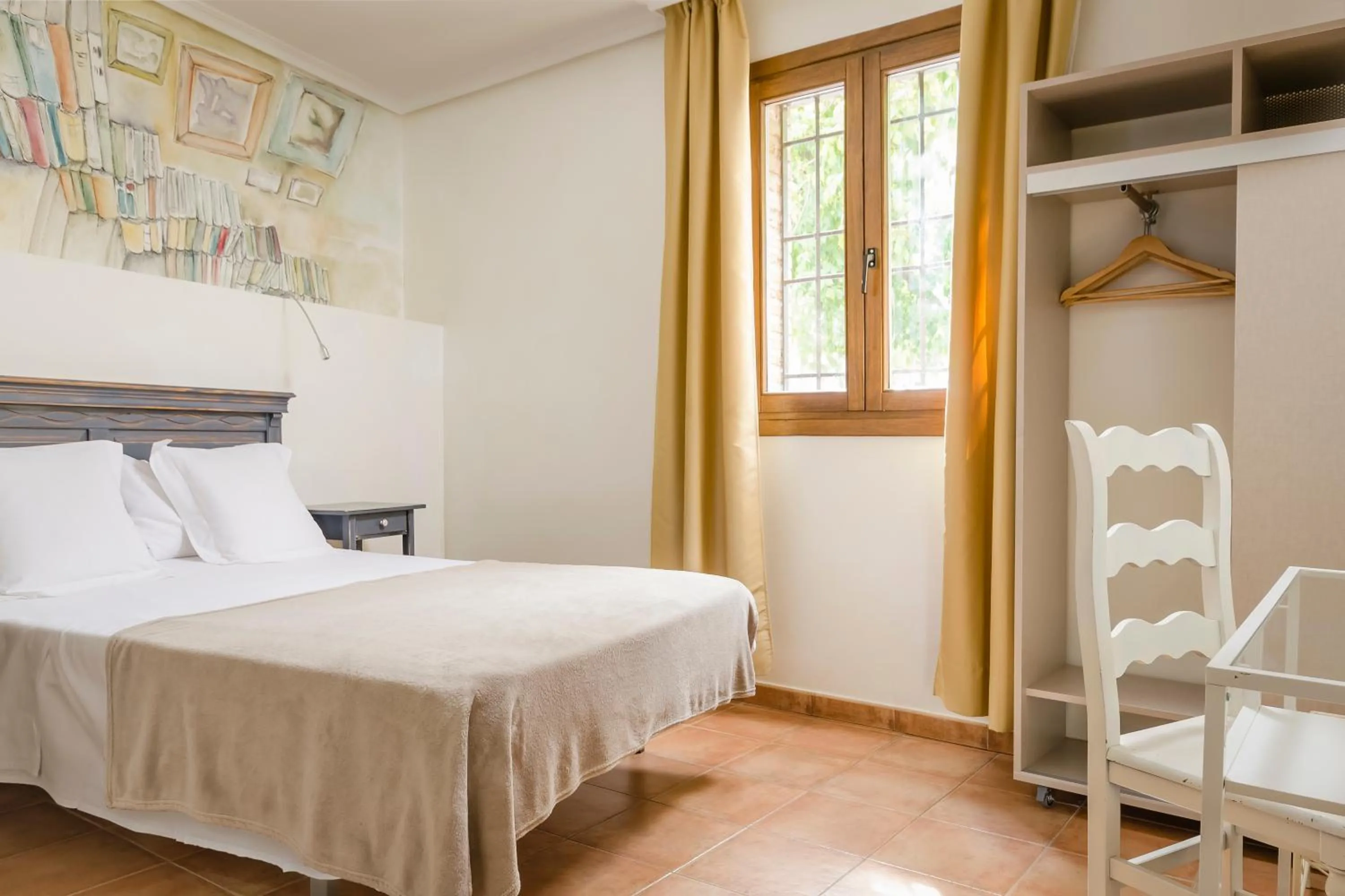 Bed in YIT Puerta Bisagra