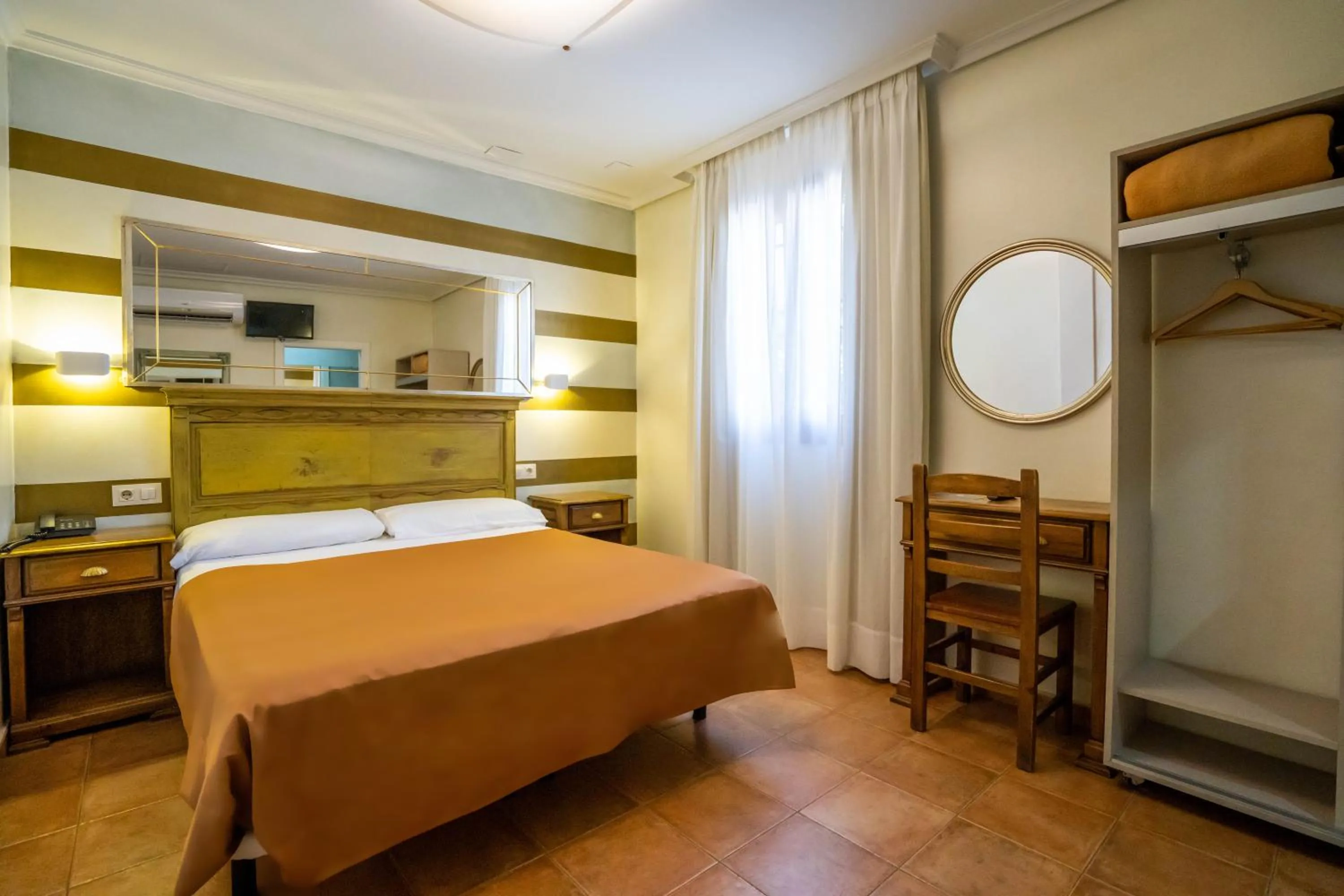 Bed in YIT Puerta Bisagra