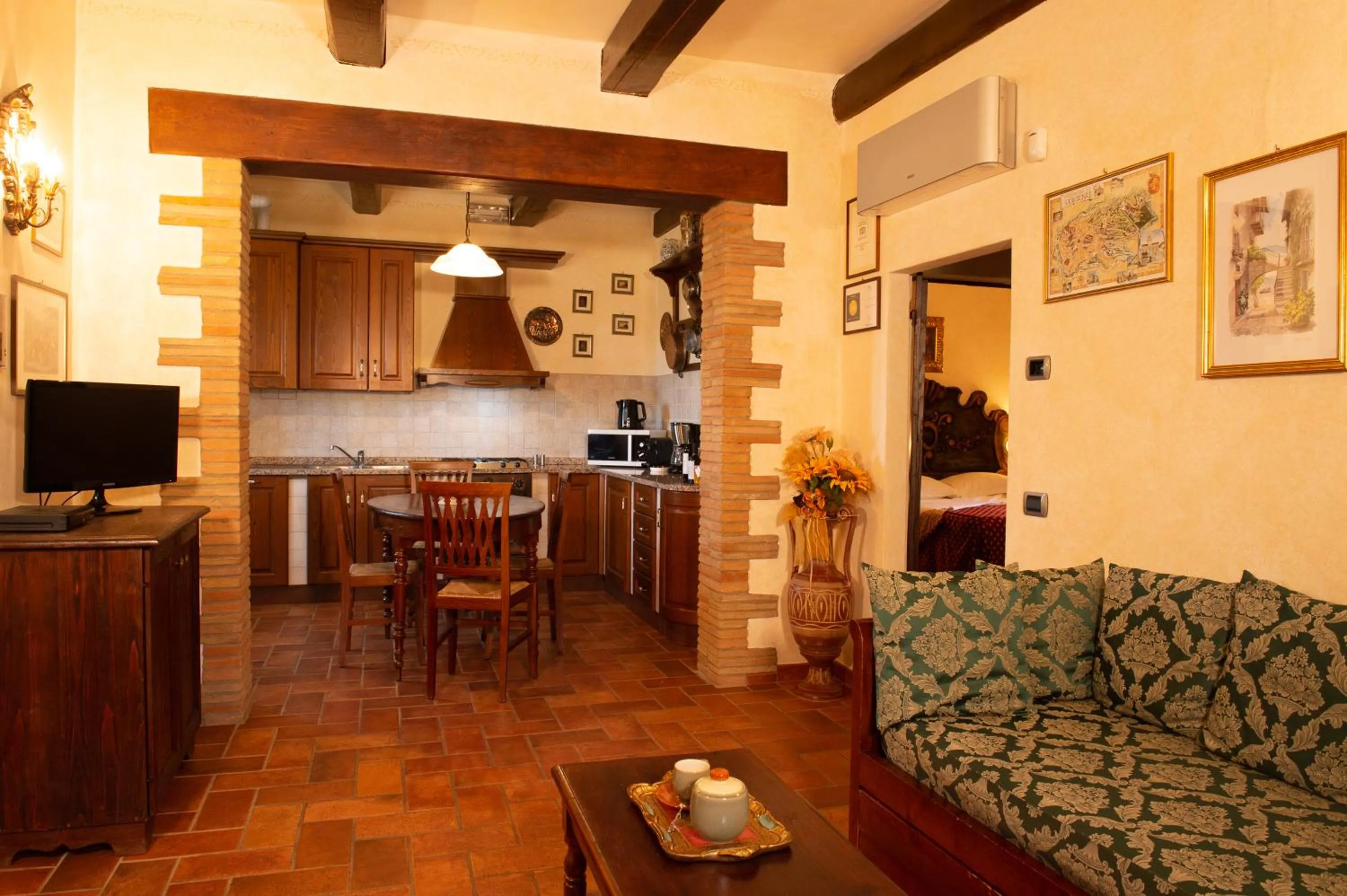 Kitchen or kitchenette in Rocca Di Pierle, Agriturismo di Charme - Cortona