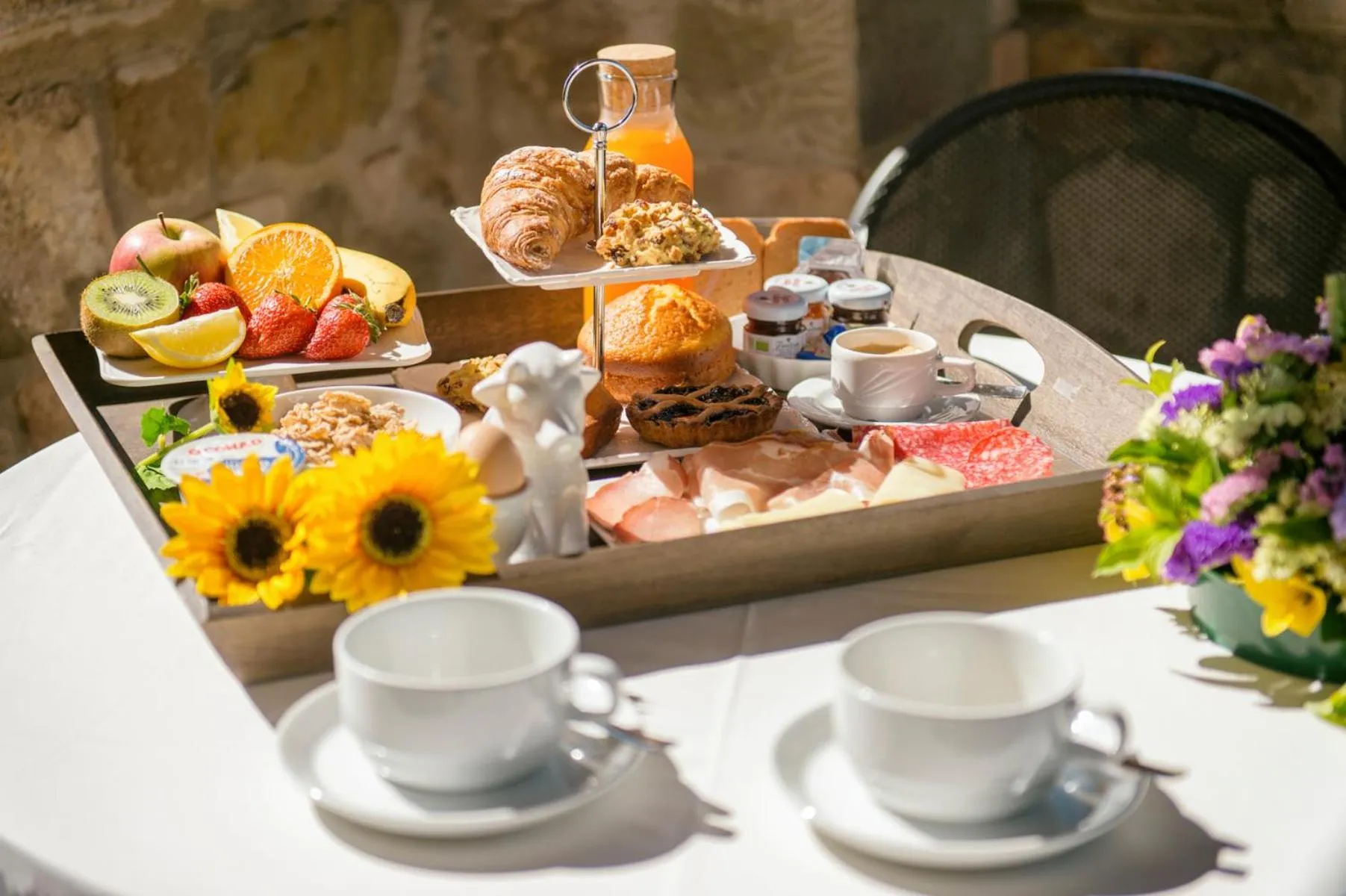 Breakfast in Rocca Di Pierle, Agriturismo di Charme - Cortona