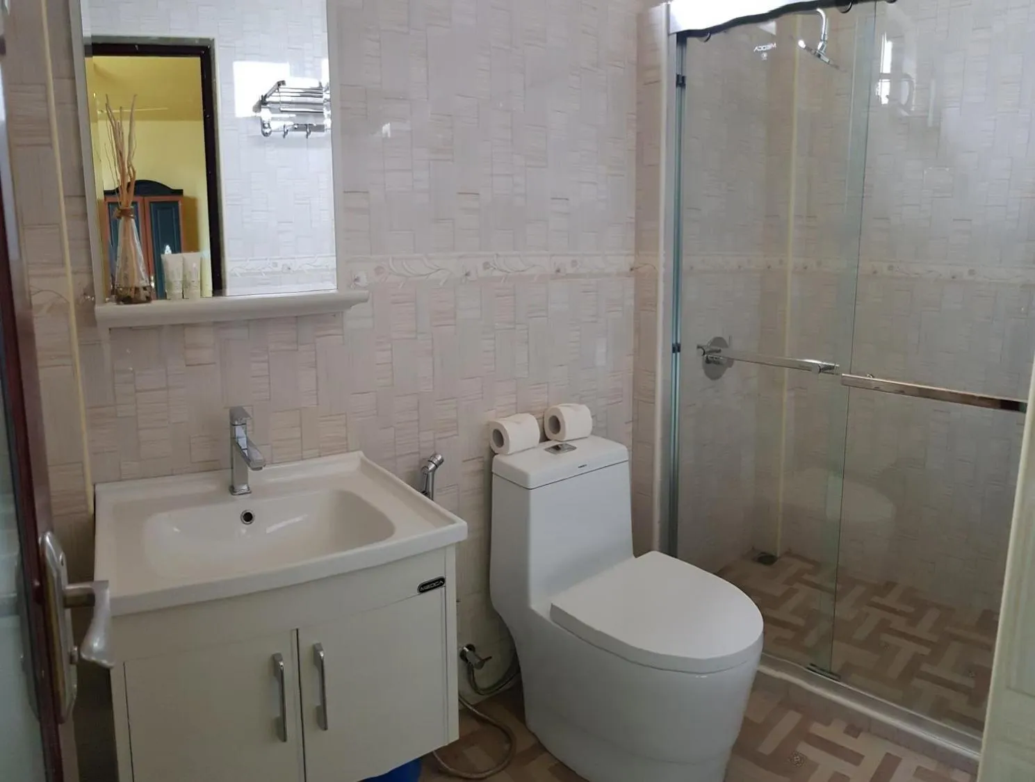 Toilet in Annama Lodge and Dive