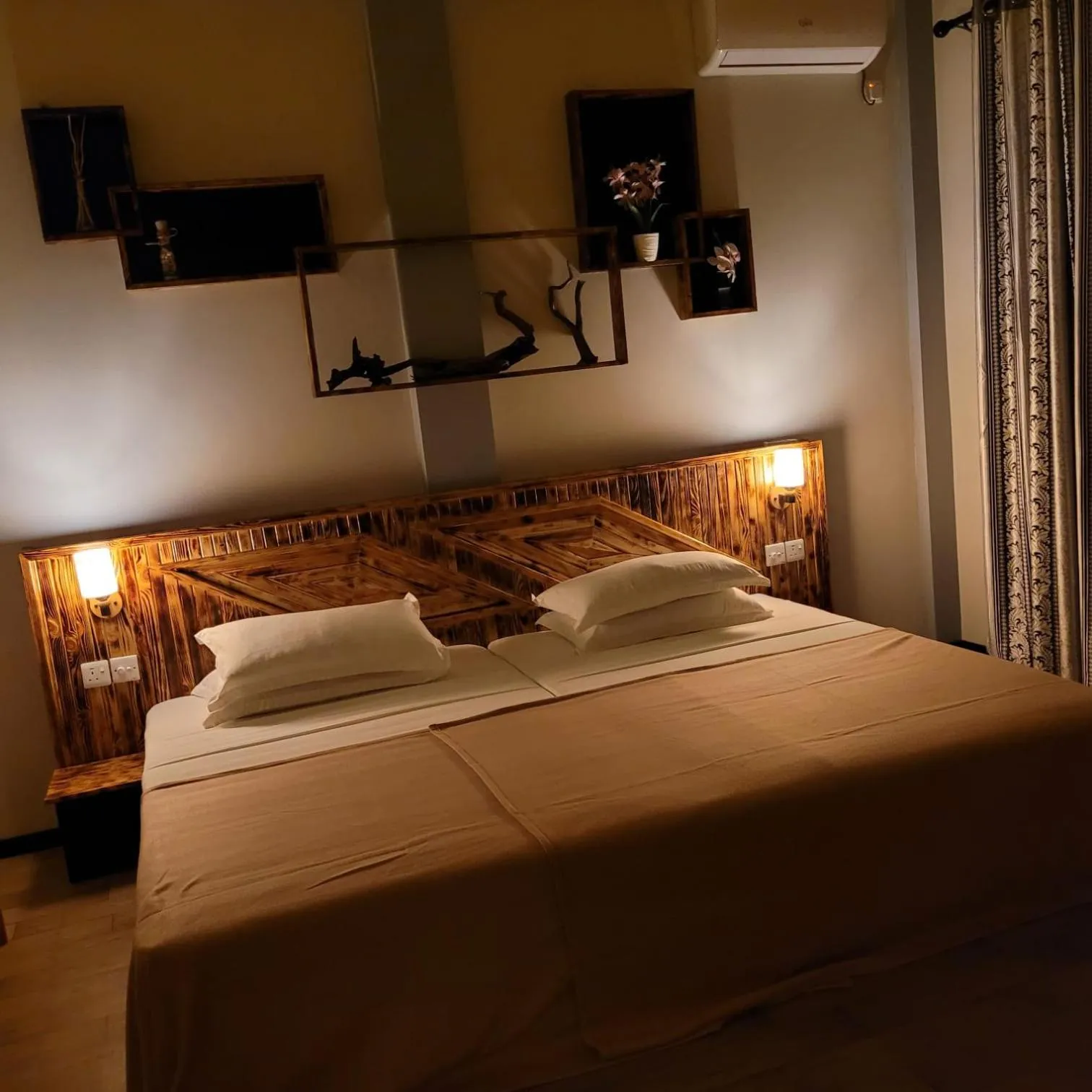 Bedroom, Bed in Annama Lodge and Dive