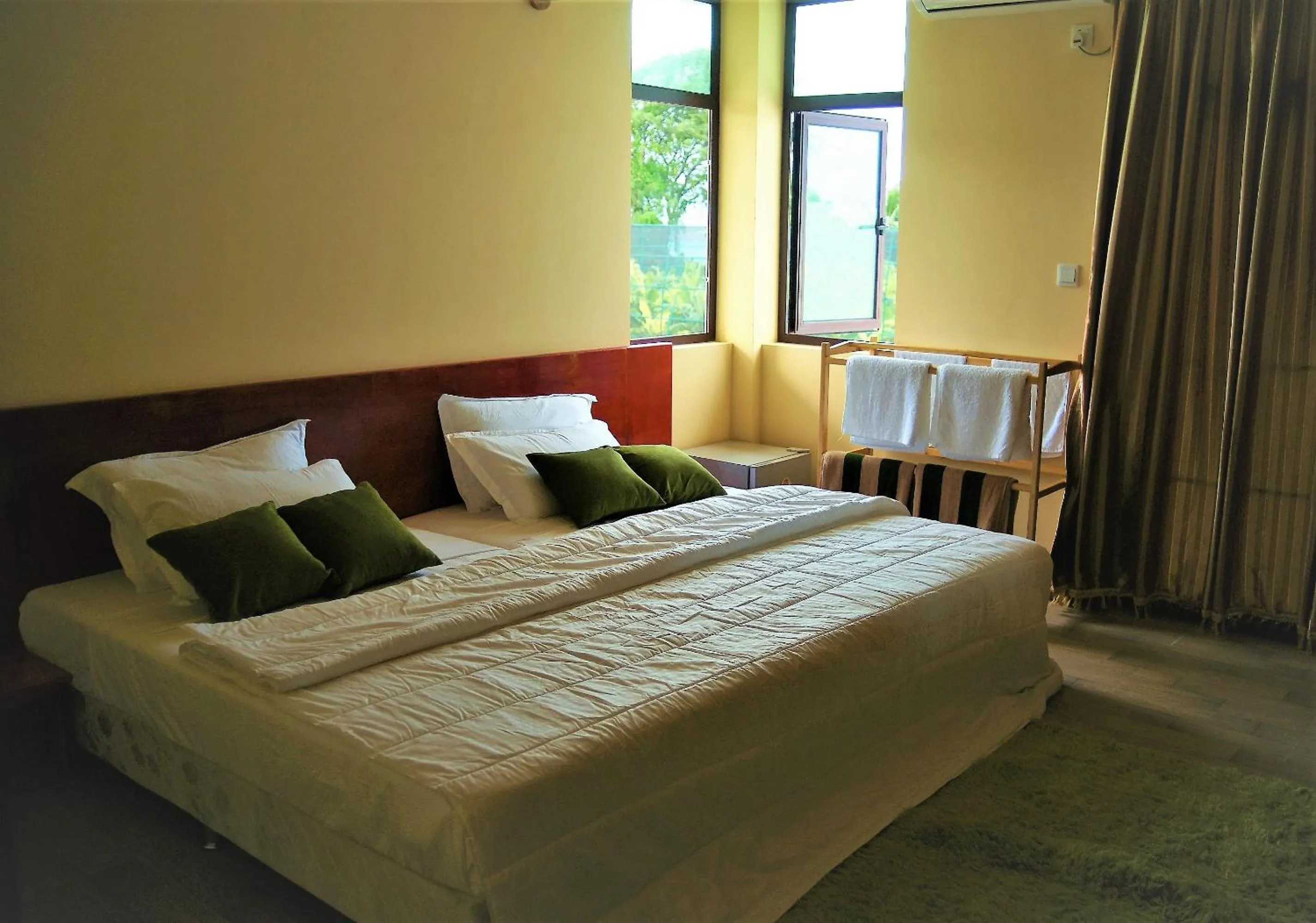 Bedroom, Bed in Annama Lodge and Dive
