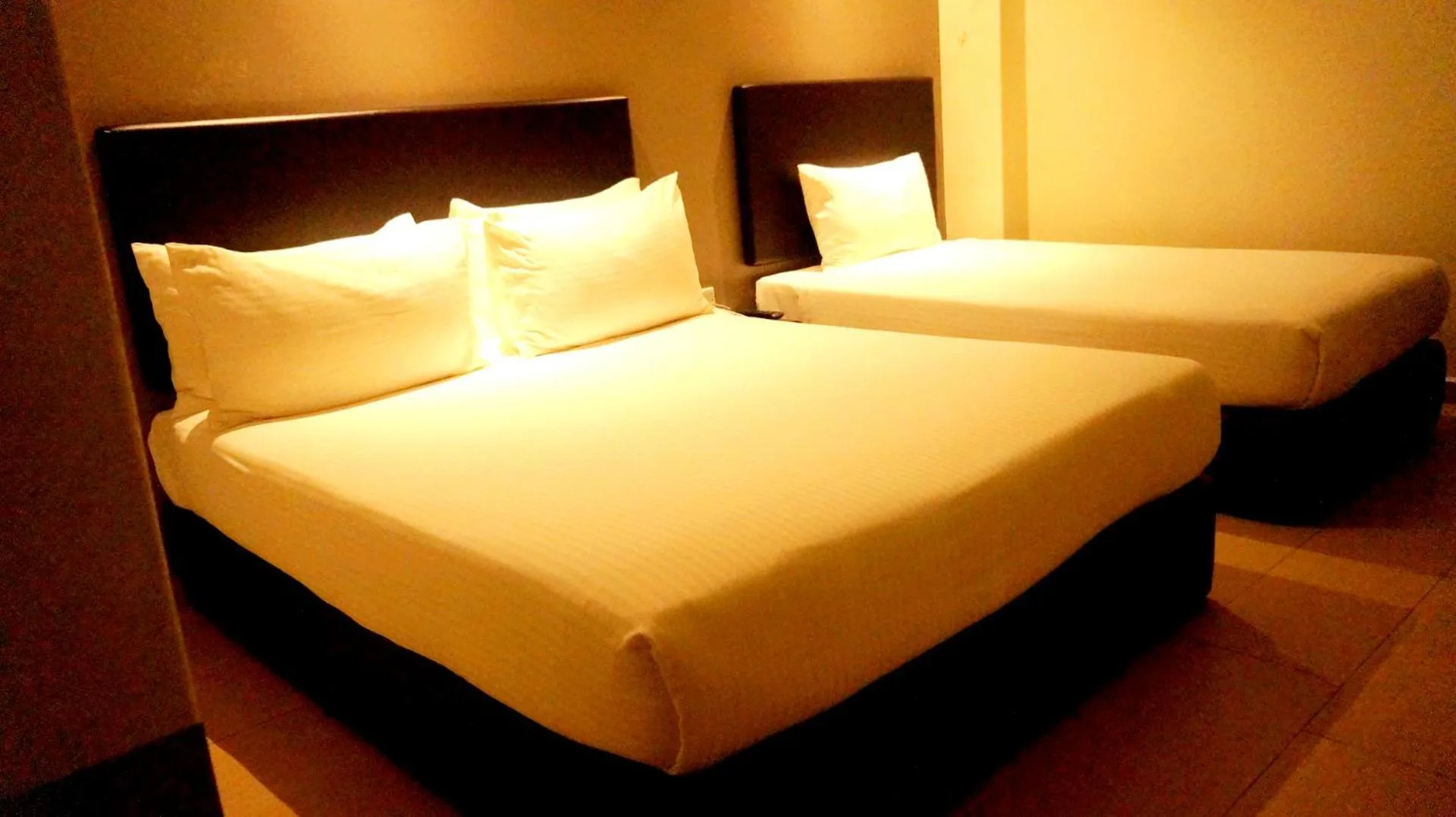 Bed in Be Boutique Hotel