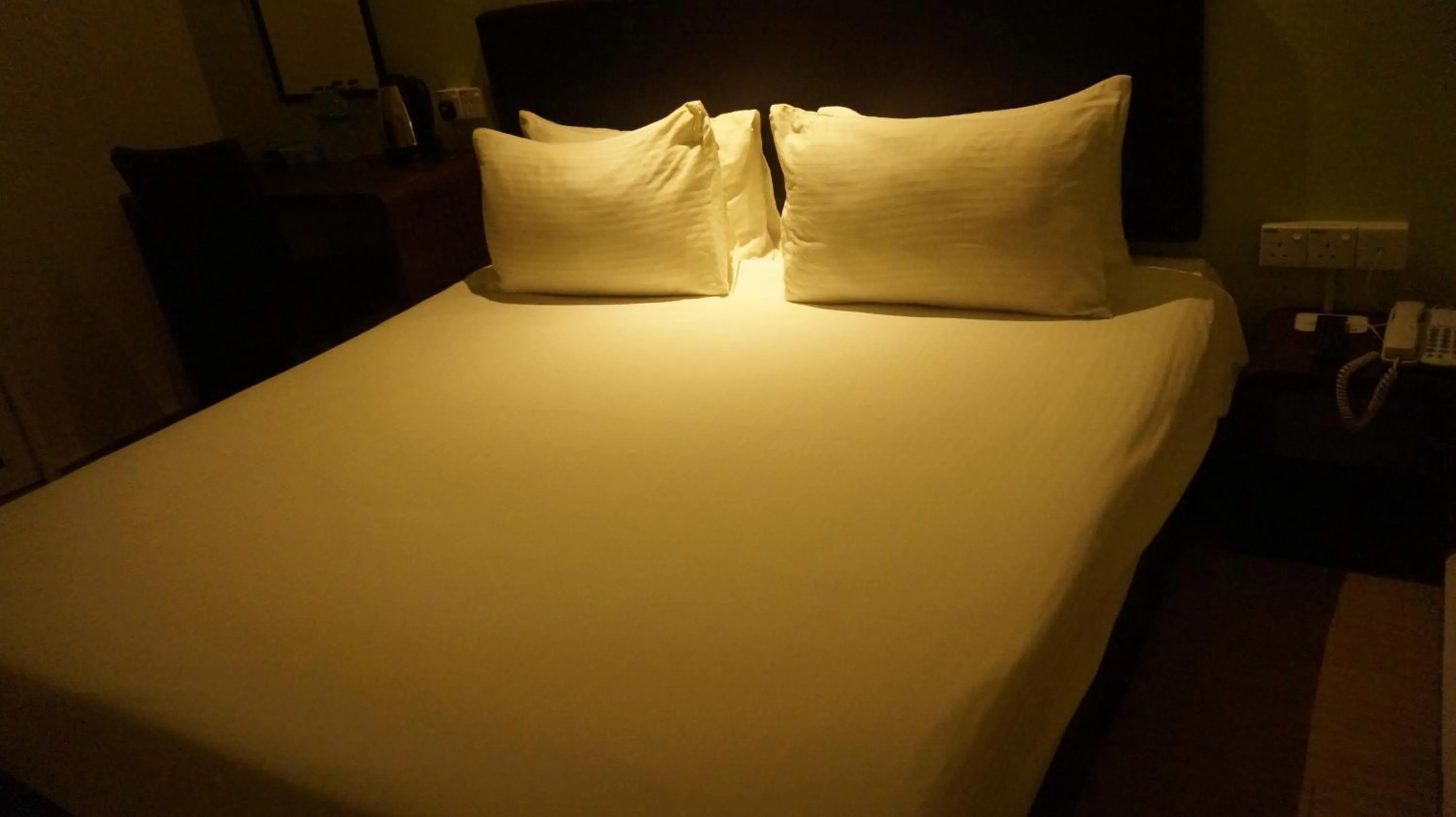 Bed in Be Boutique Hotel