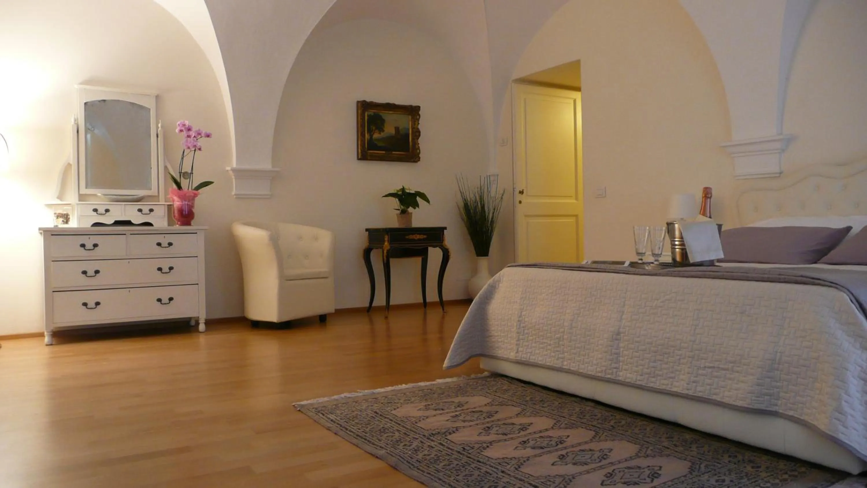 Photo of the whole room in Palazzo de' Vecchi