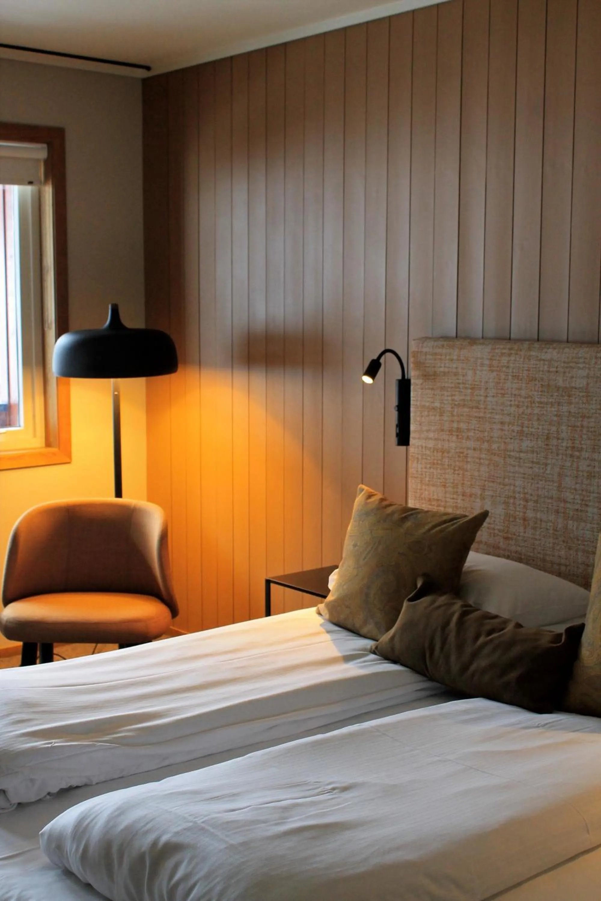 Bedroom, Bed in Flåmsbrygga Hotel