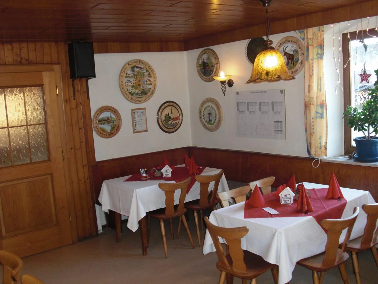 Restaurant/places to eat in Schwarzer Adler