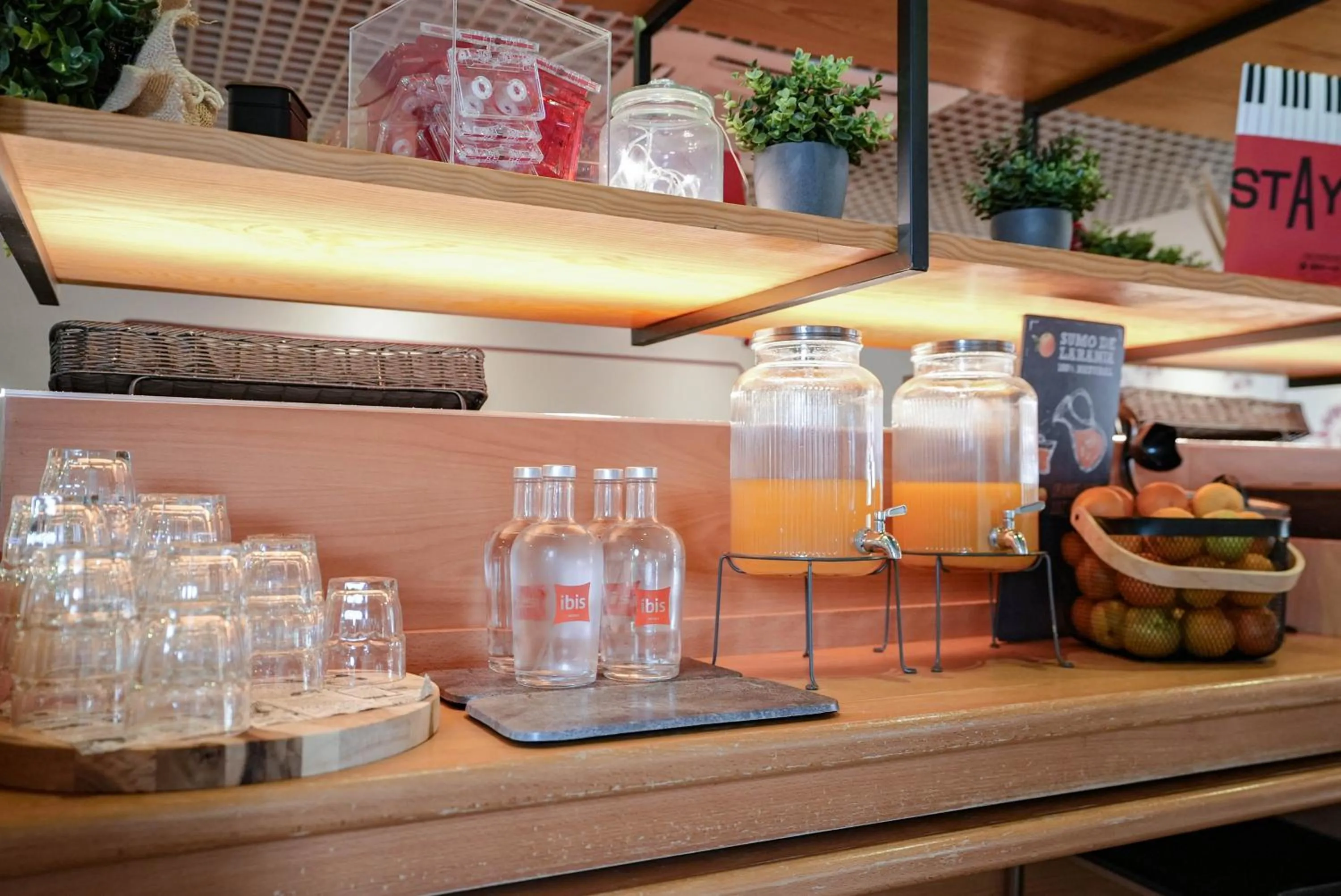 Breakfast in ibis Porto Centro São Bento