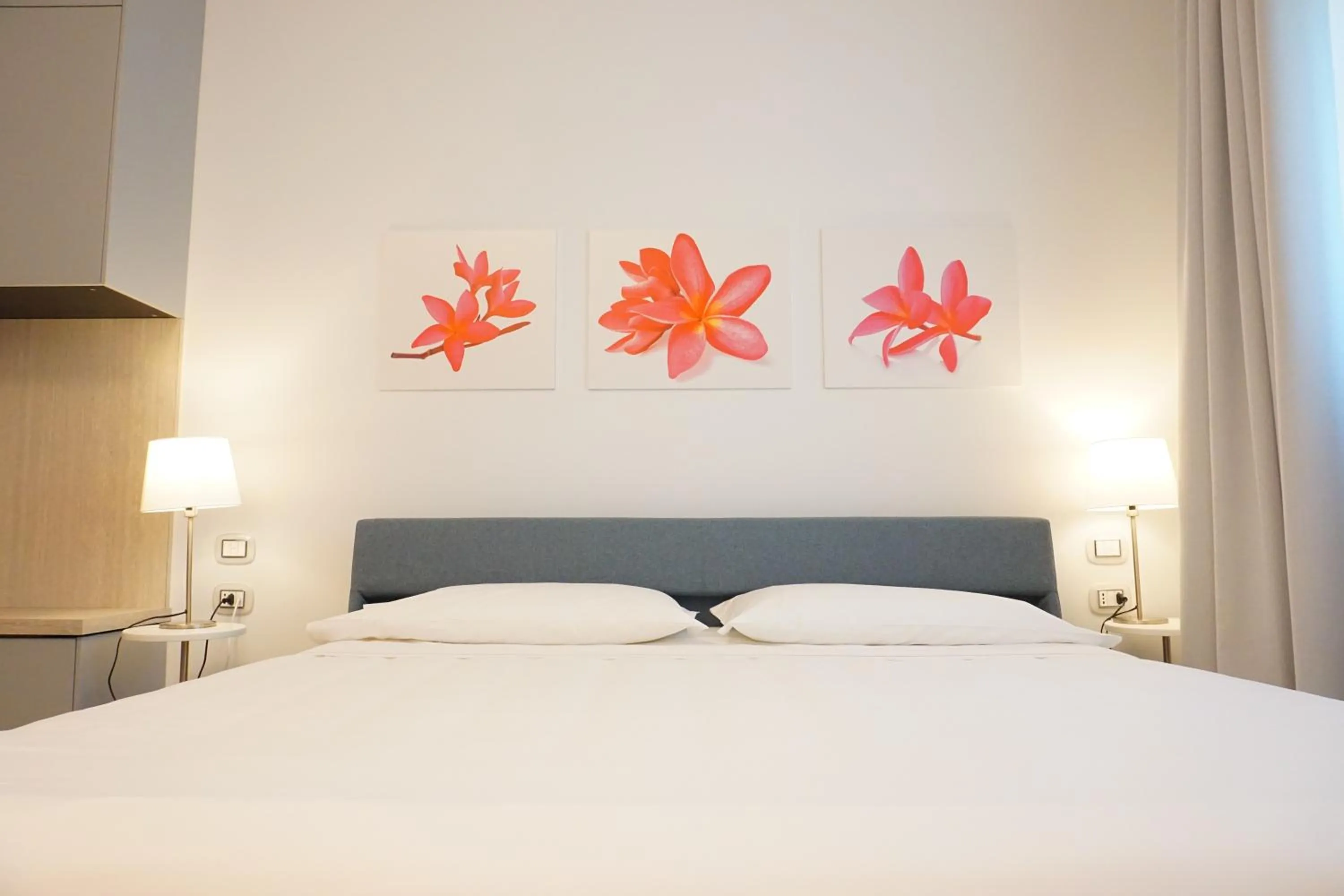 Photo of the whole room, Bed in Delta Hotel Apartments